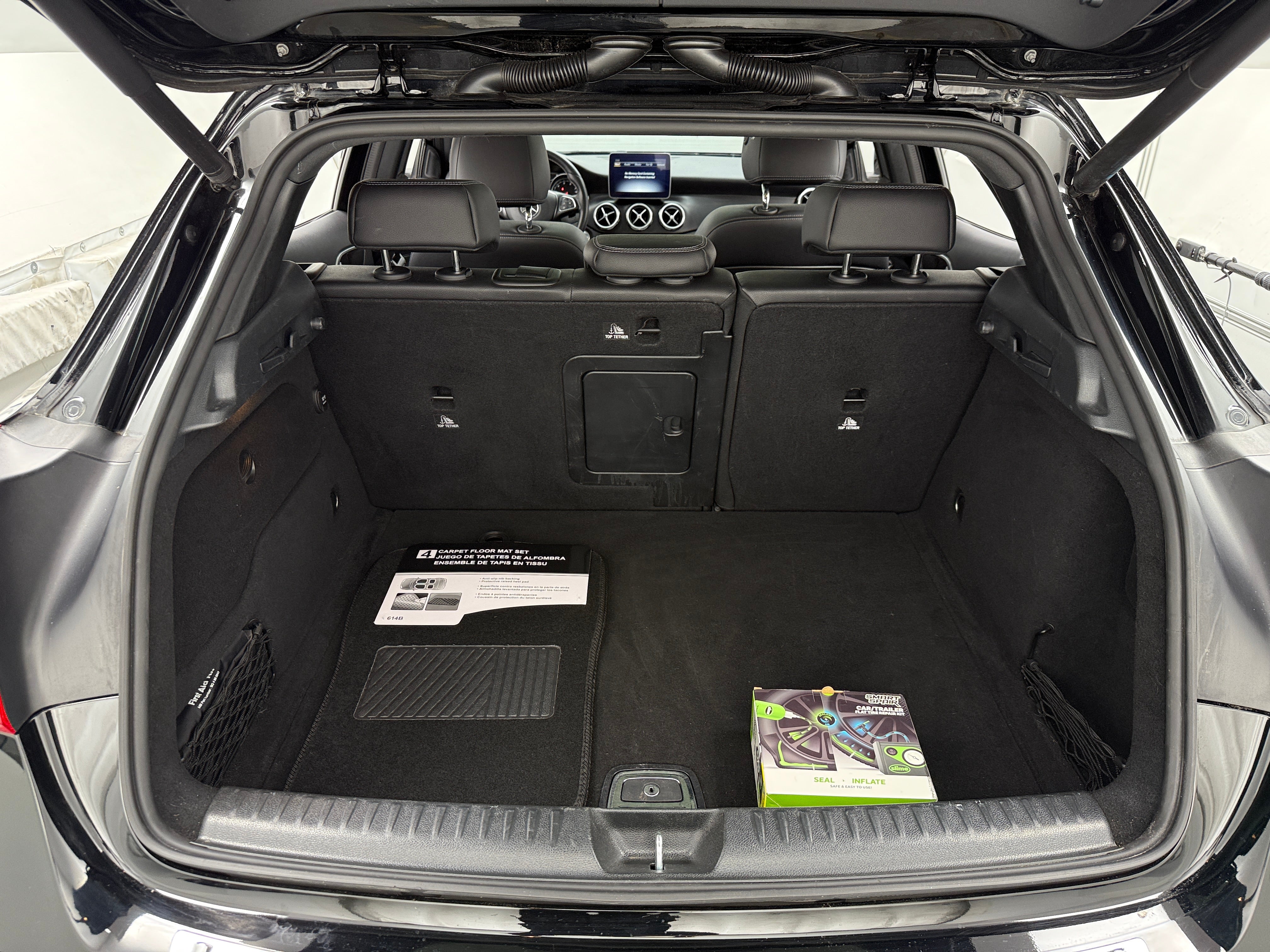 2018 Mercedes-Benz GLA 250 4MATIC 6