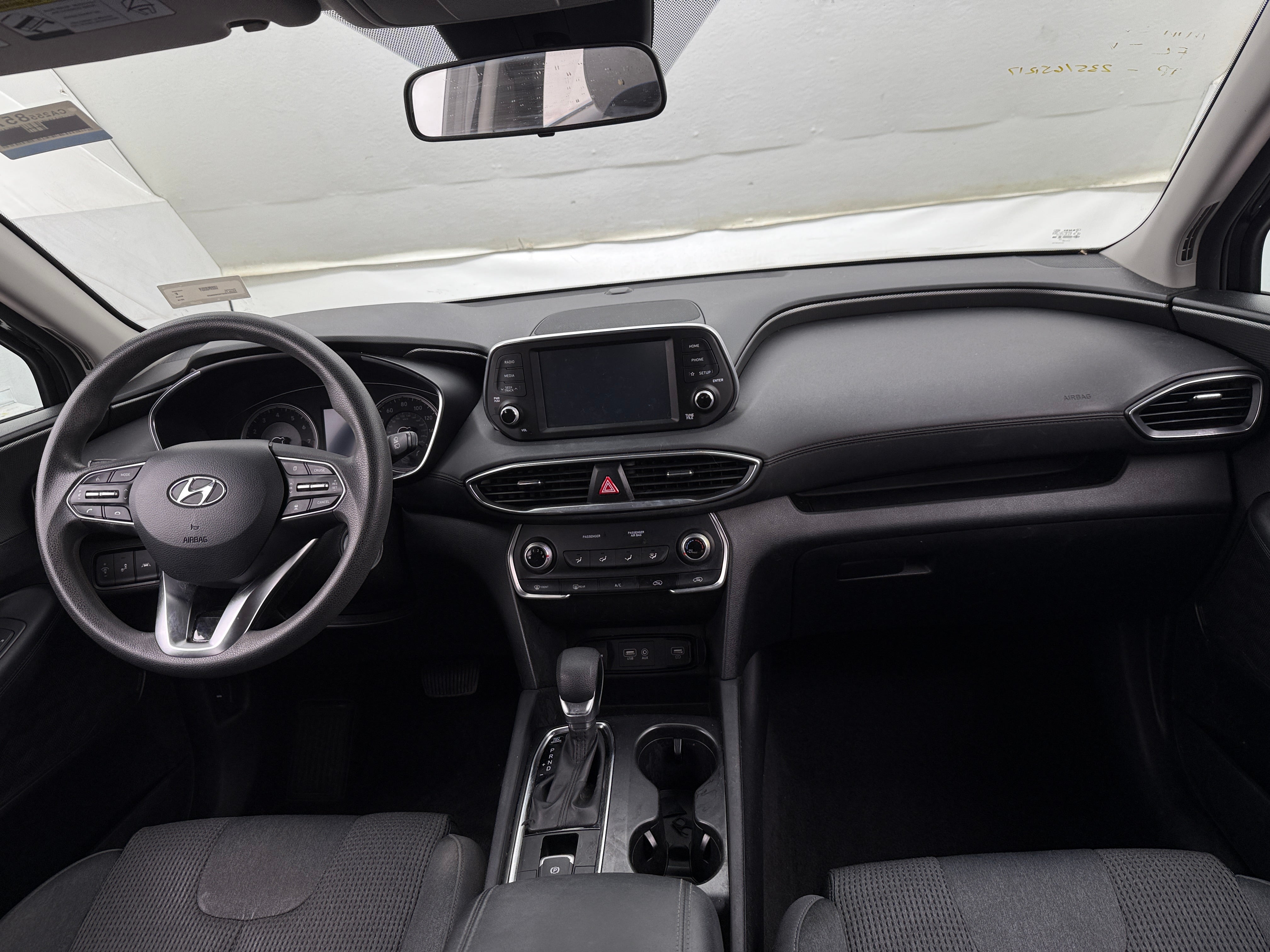 2019 Hyundai Santa Fe SE 3
