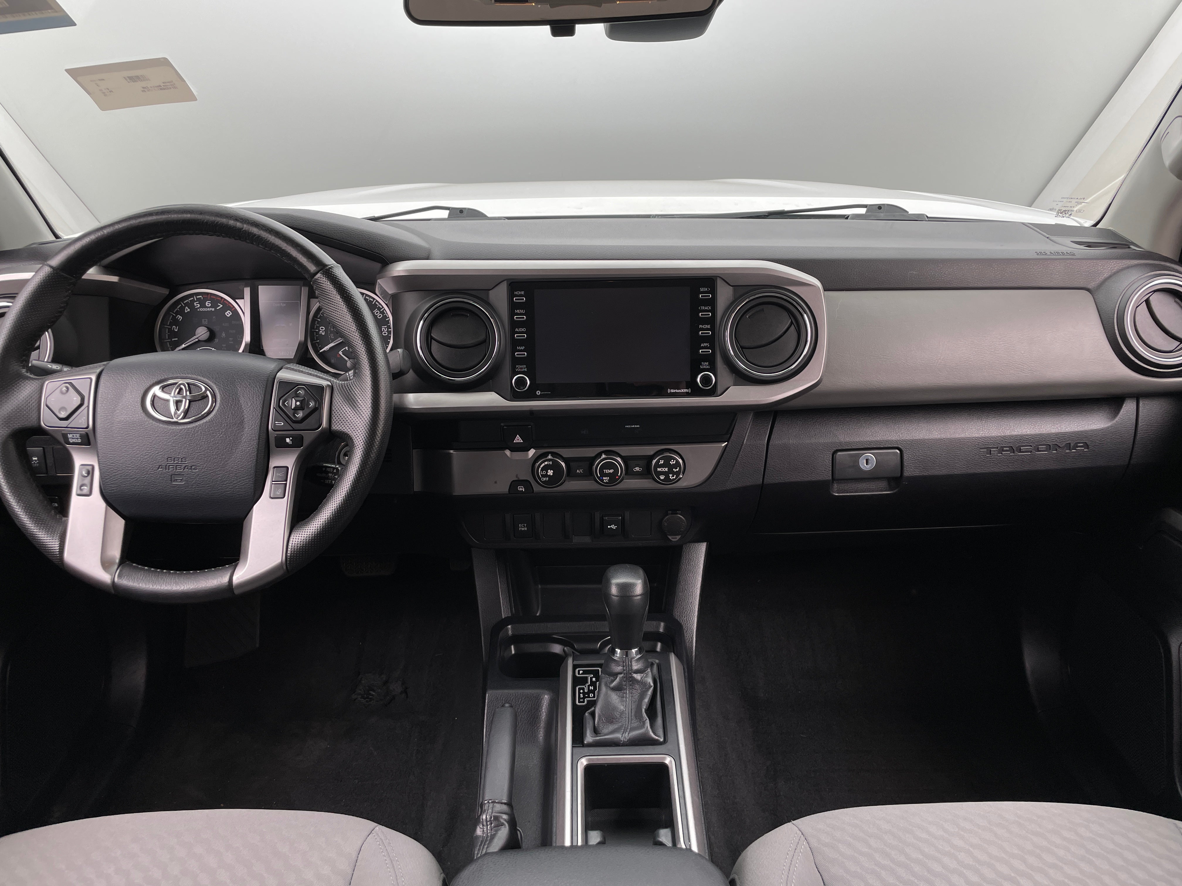 2020 Toyota Tacoma SR5 3