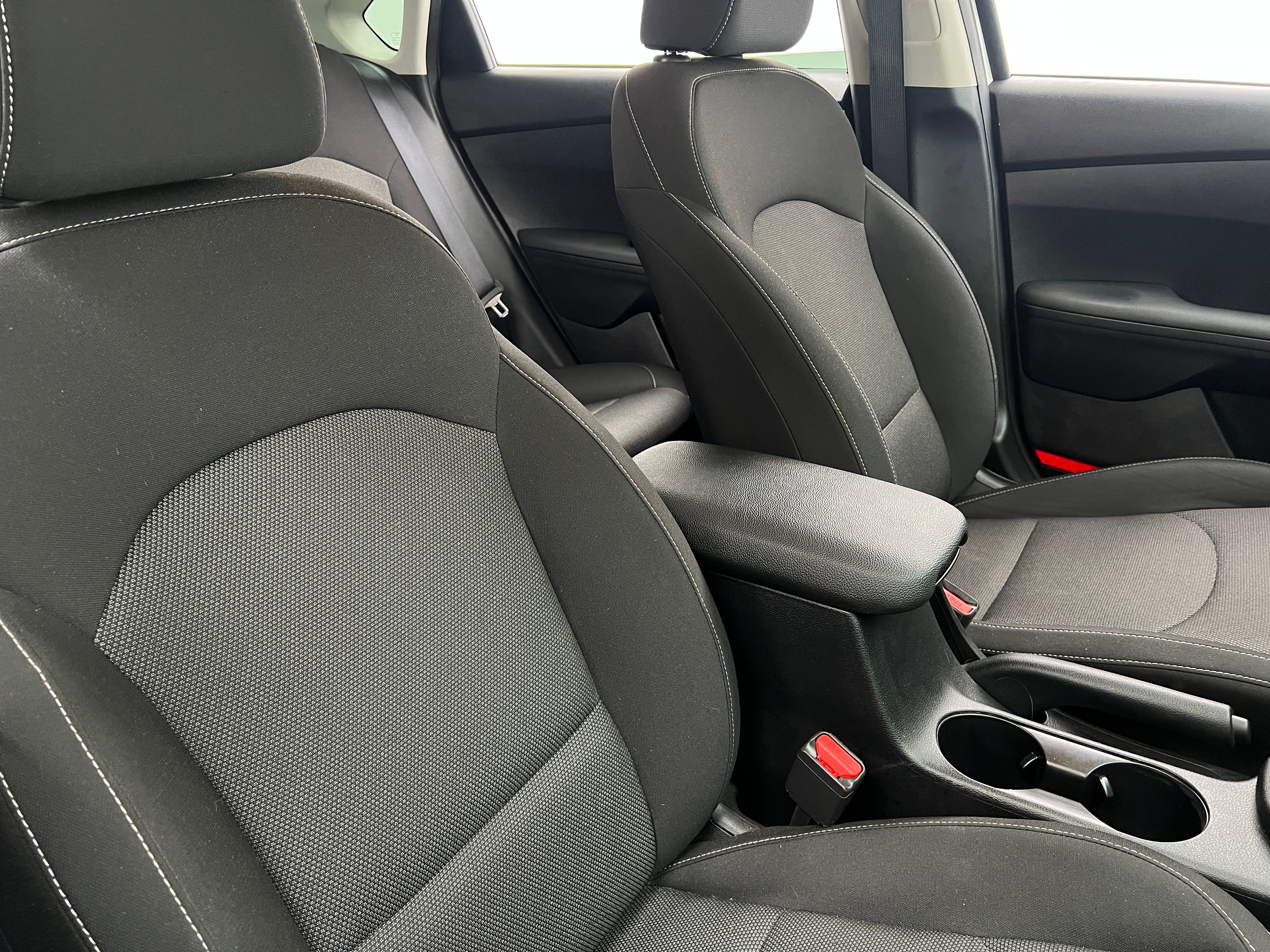 2024 Kia Forte LXS 2