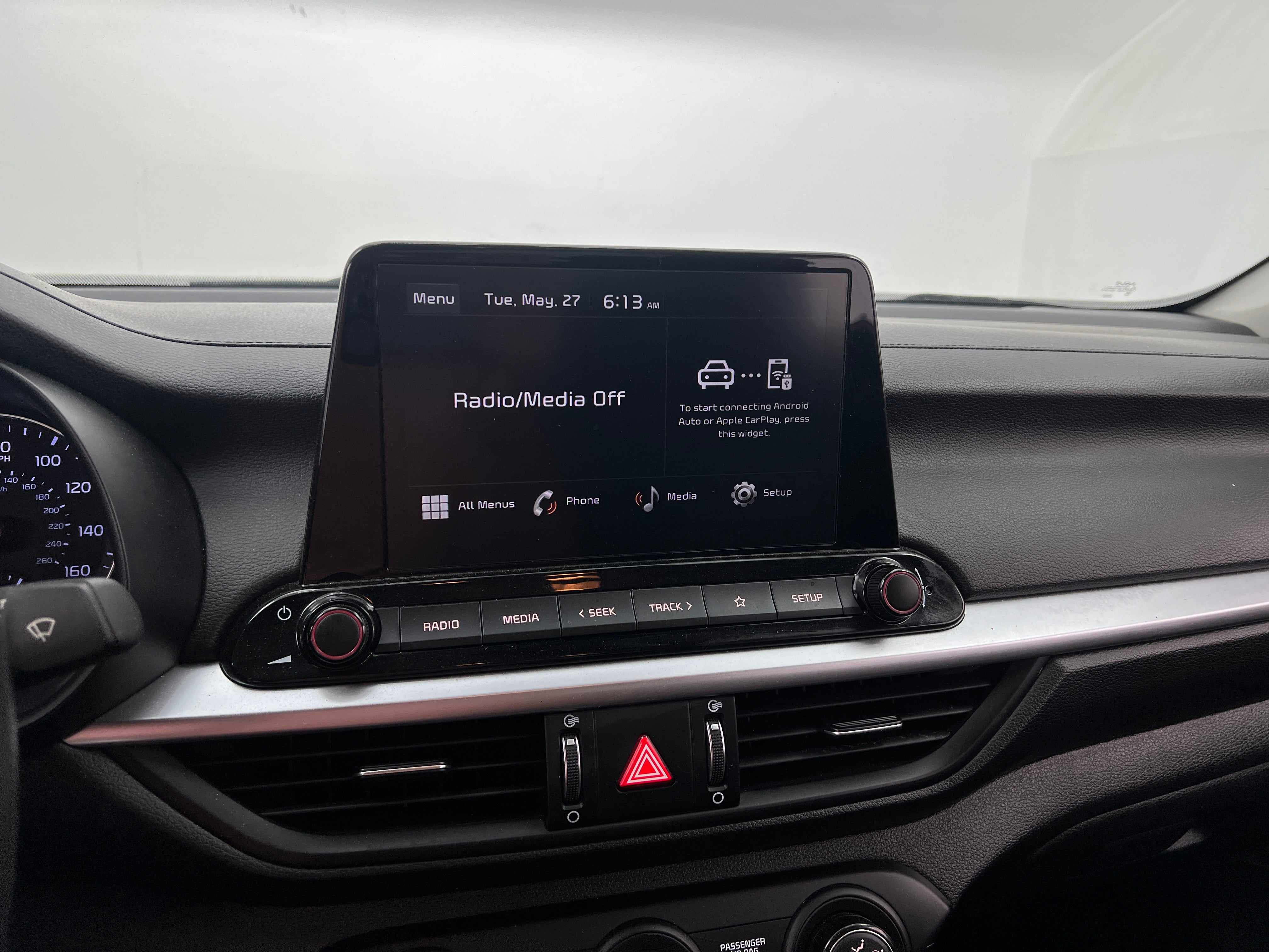 2024 Kia Forte LXS 4