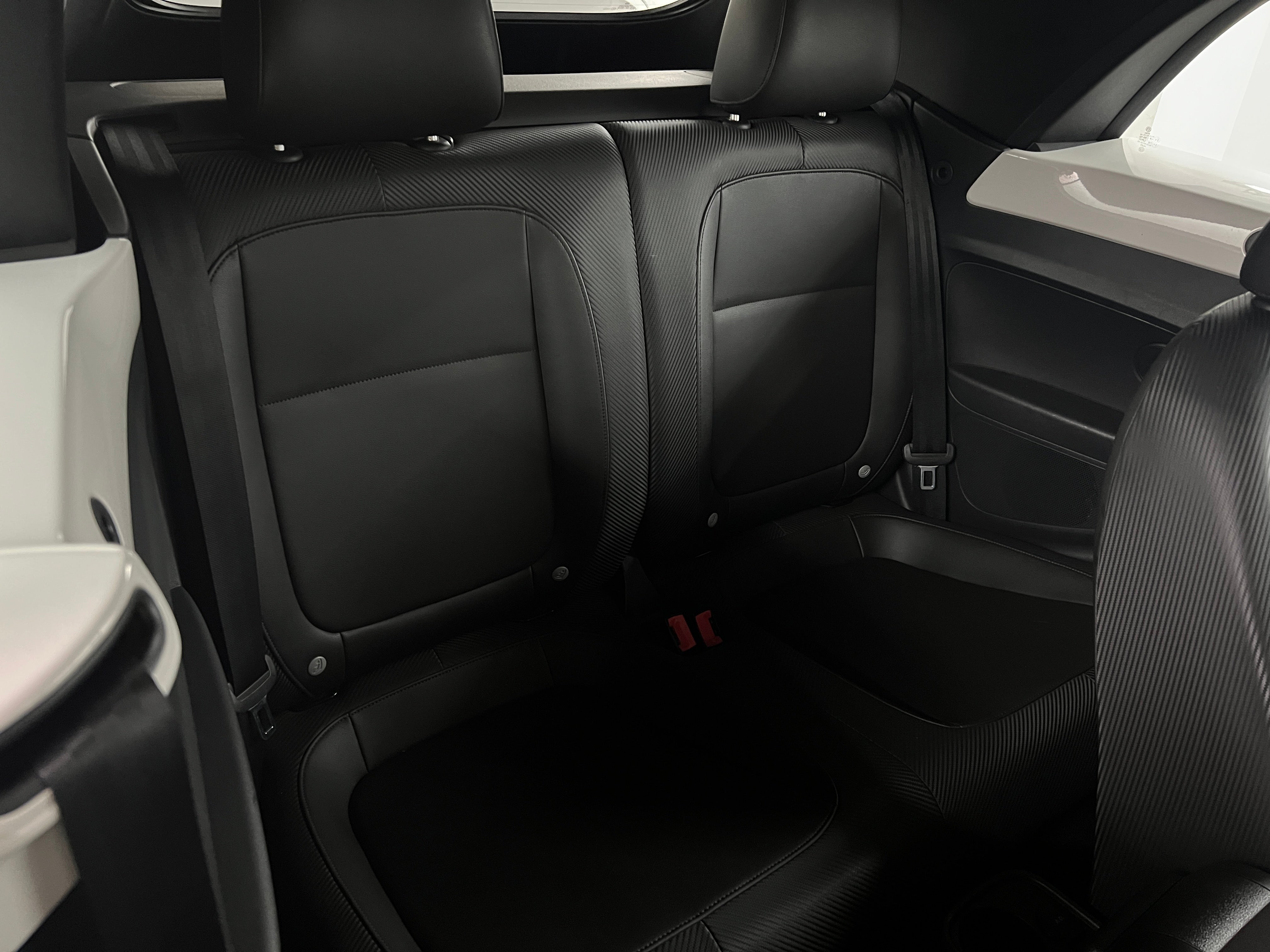2013 Volkswagen Beetle  5