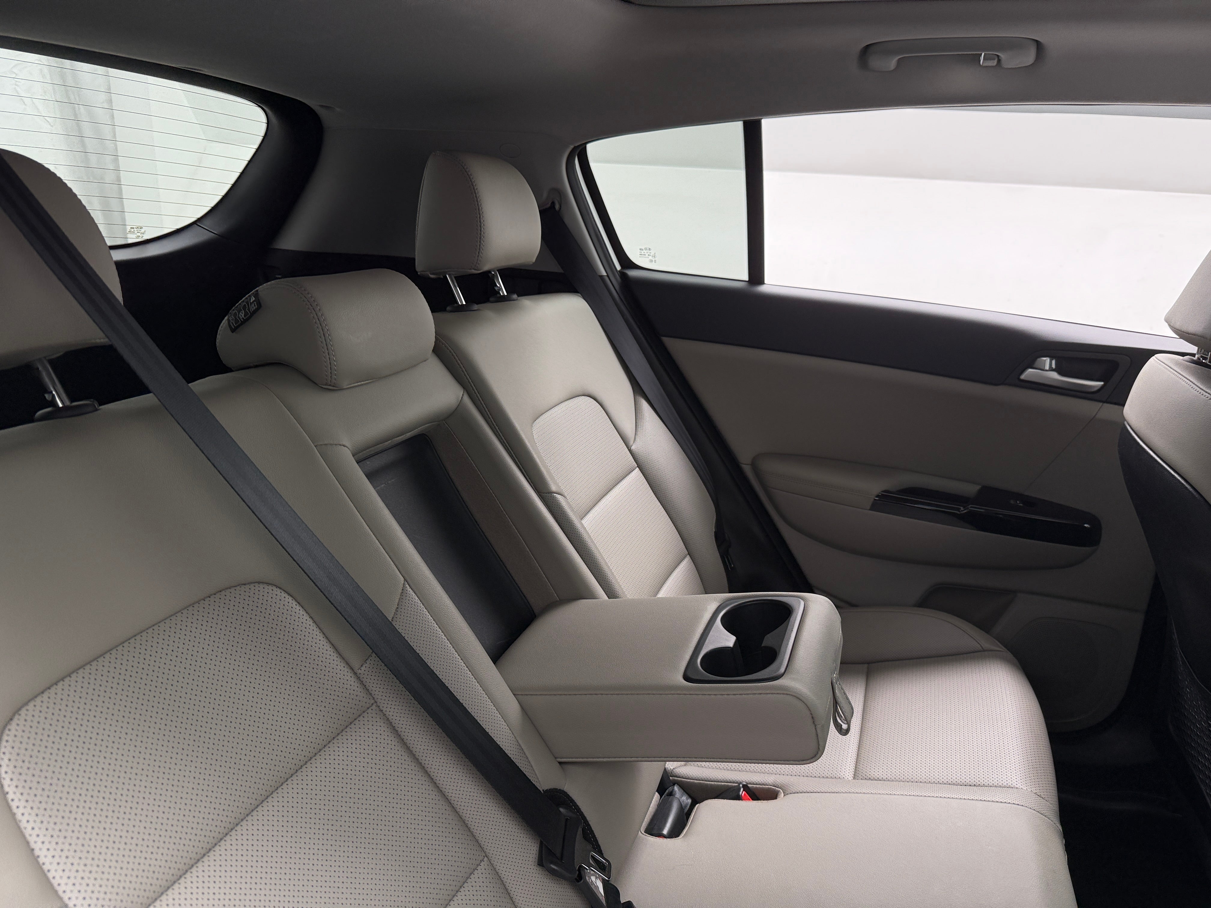 2022 Kia Sportage EX 6