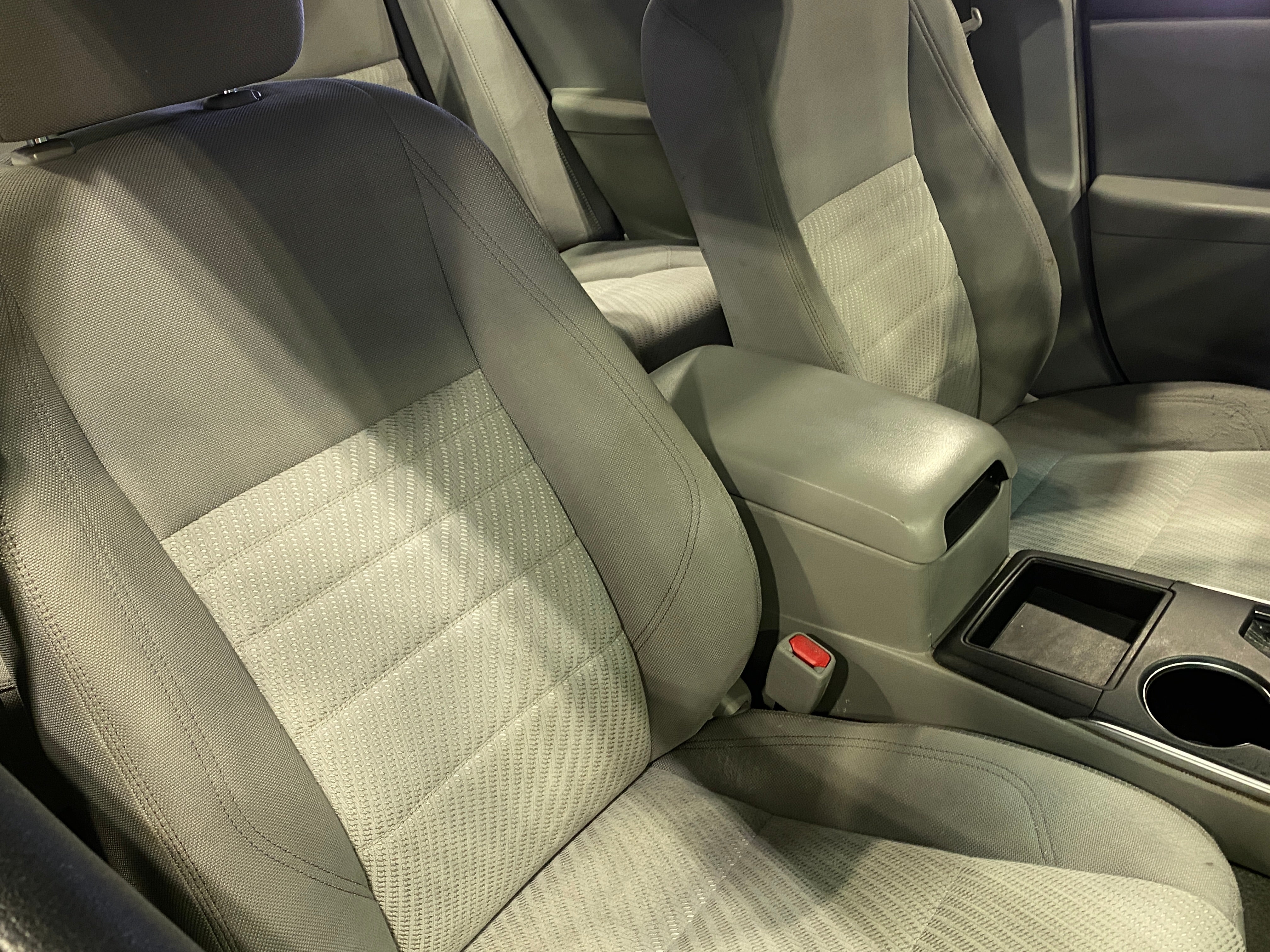 2017 Toyota Camry LE 2
