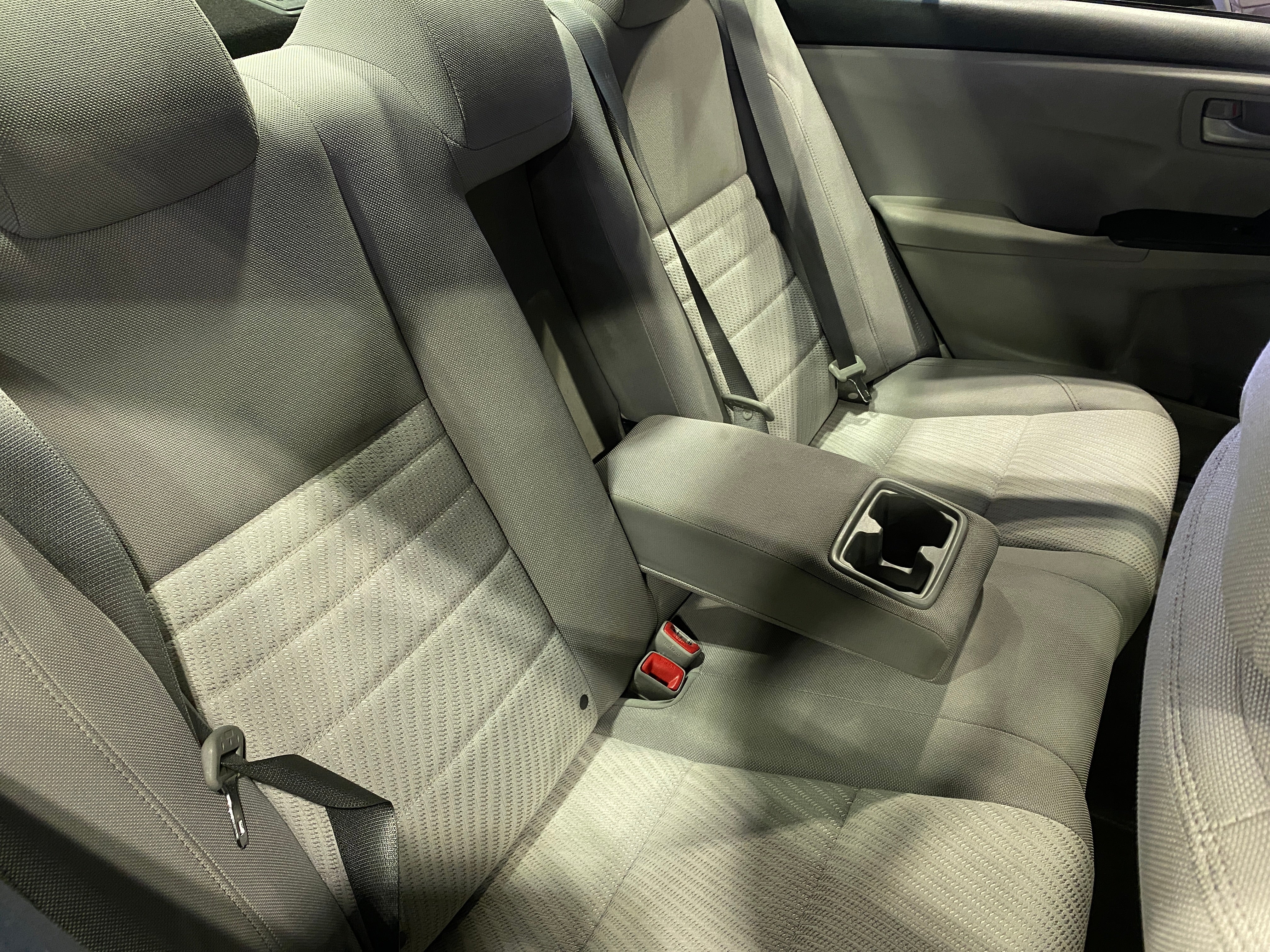 2017 Toyota Camry LE 6
