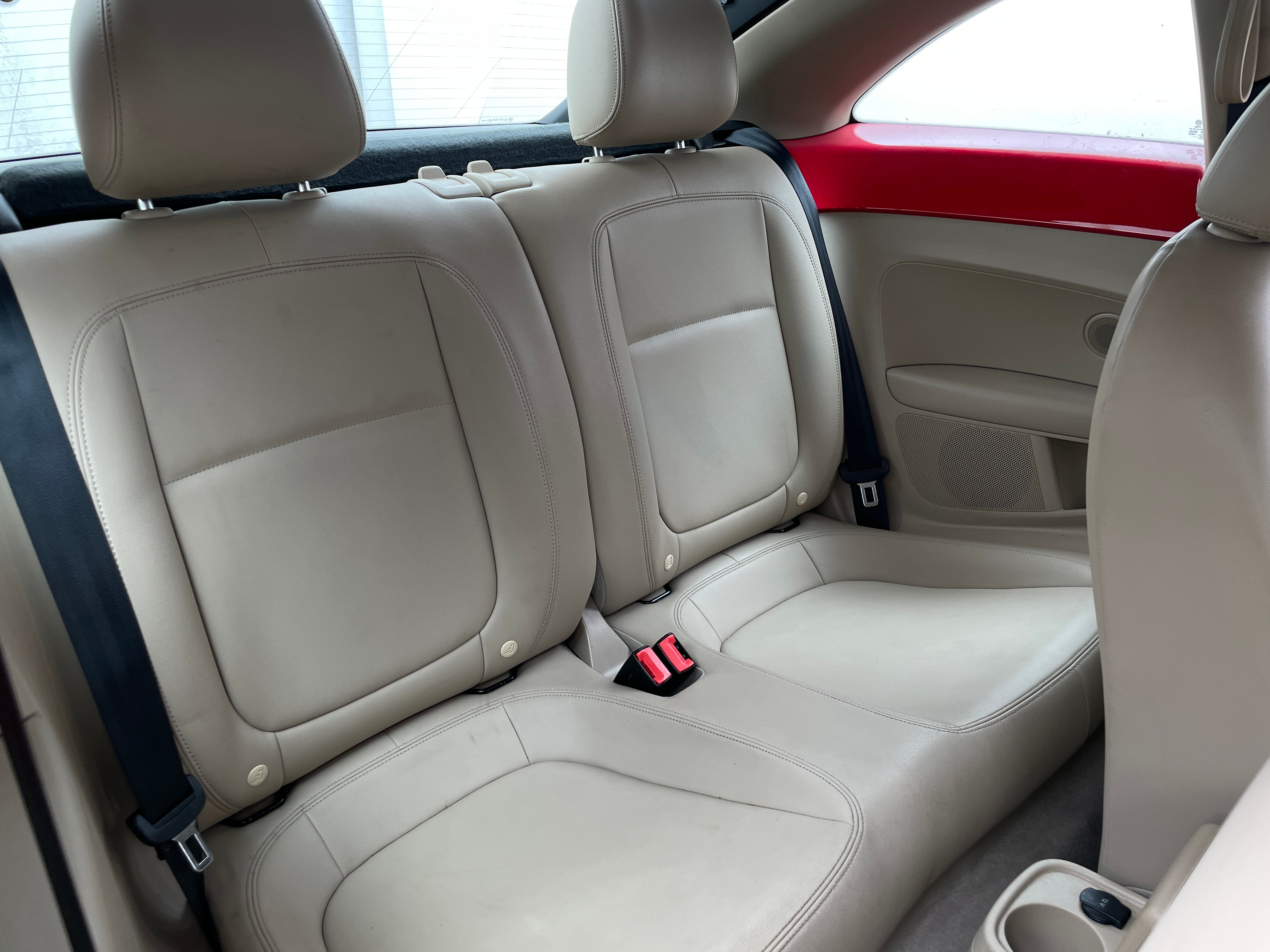 2014 Volkswagen Beetle  6