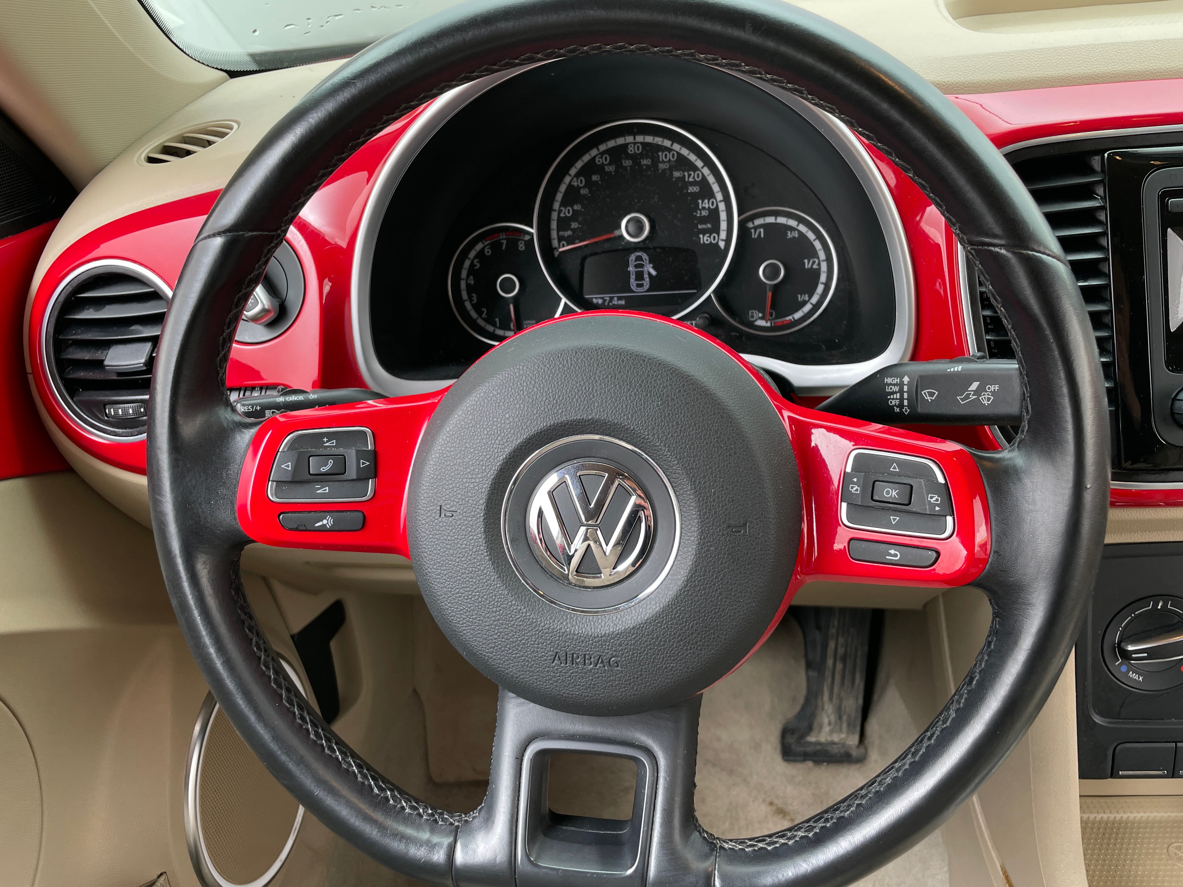 2014 Volkswagen Beetle  5