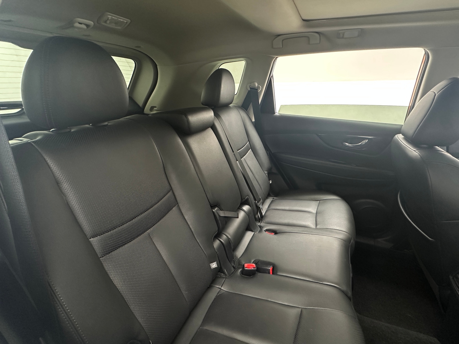 Thumbnail: 2020 Nissan Rogue - 5