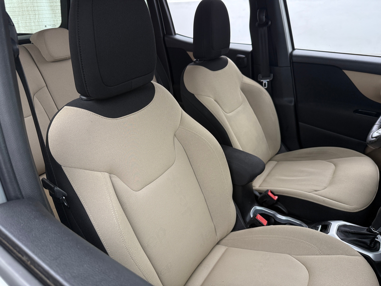 Thumbnail: 2015 Jeep Renegade - 2