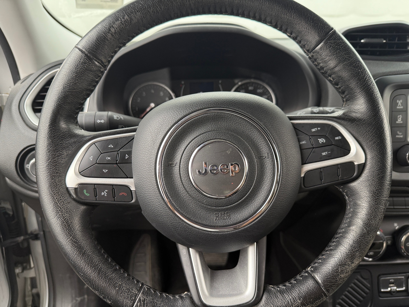 Thumbnail: 2015 Jeep Renegade - 5