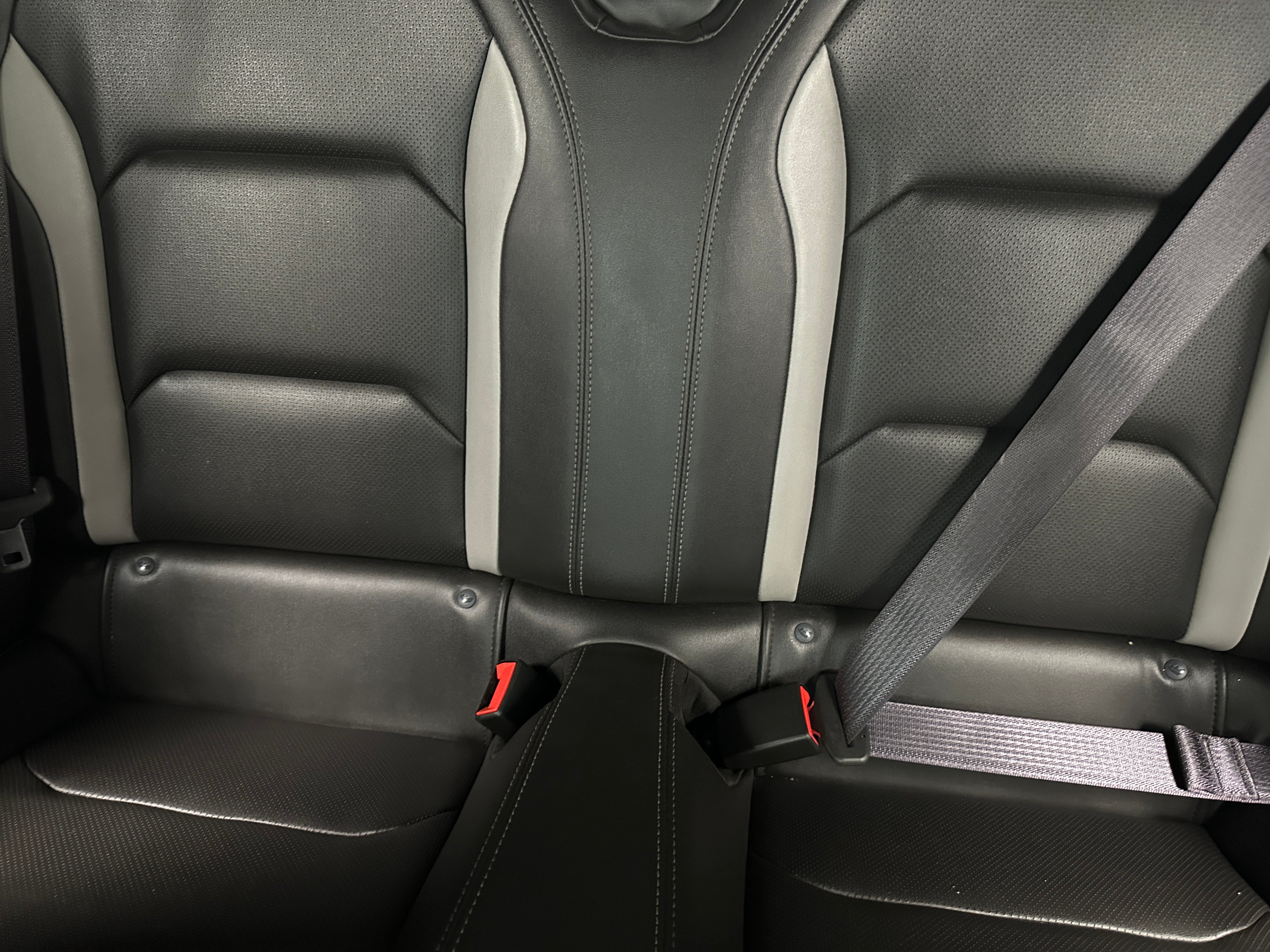 2016 Chevrolet Camaro SS 5