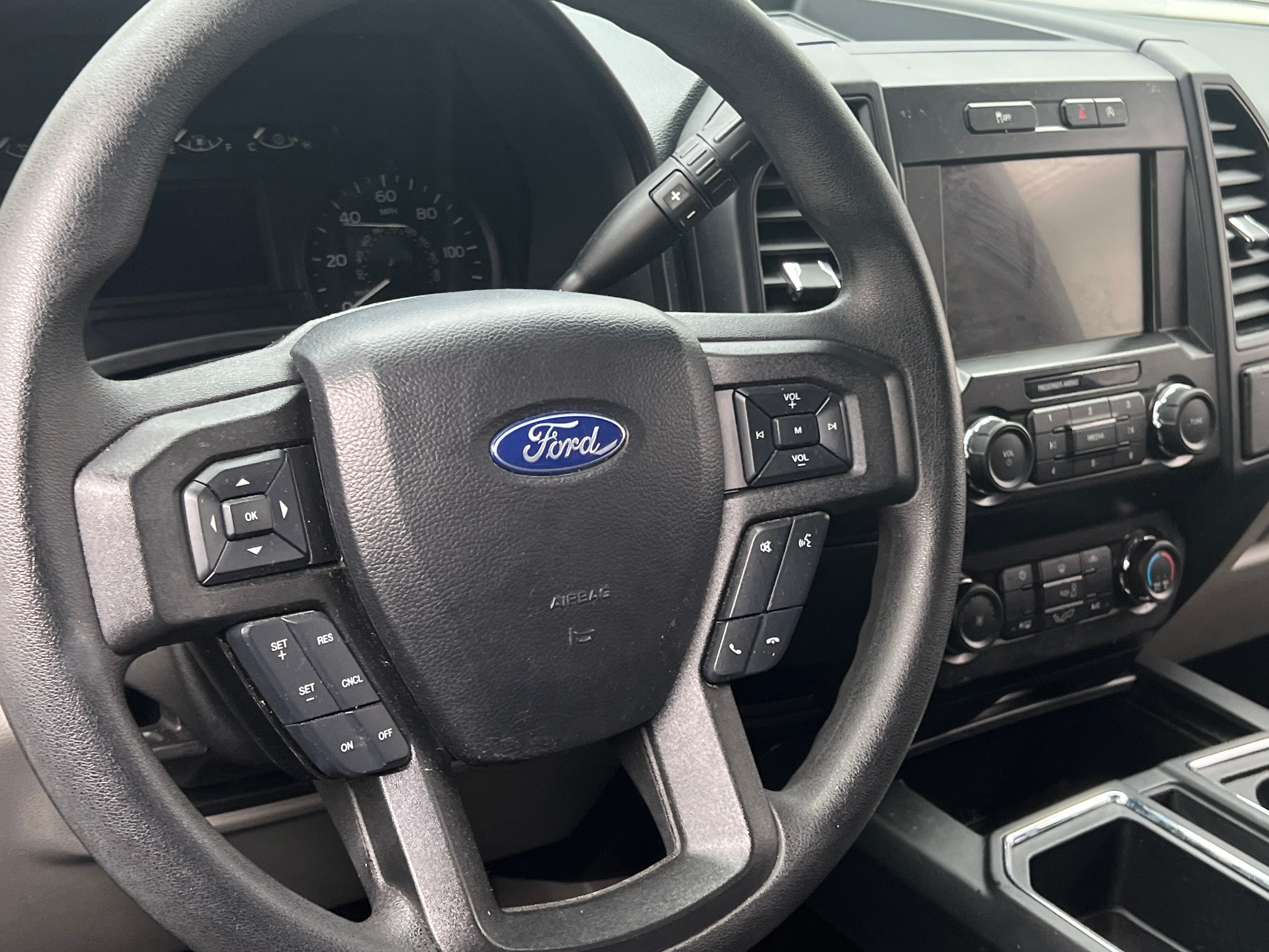 2019 Ford Econoline E-150 5