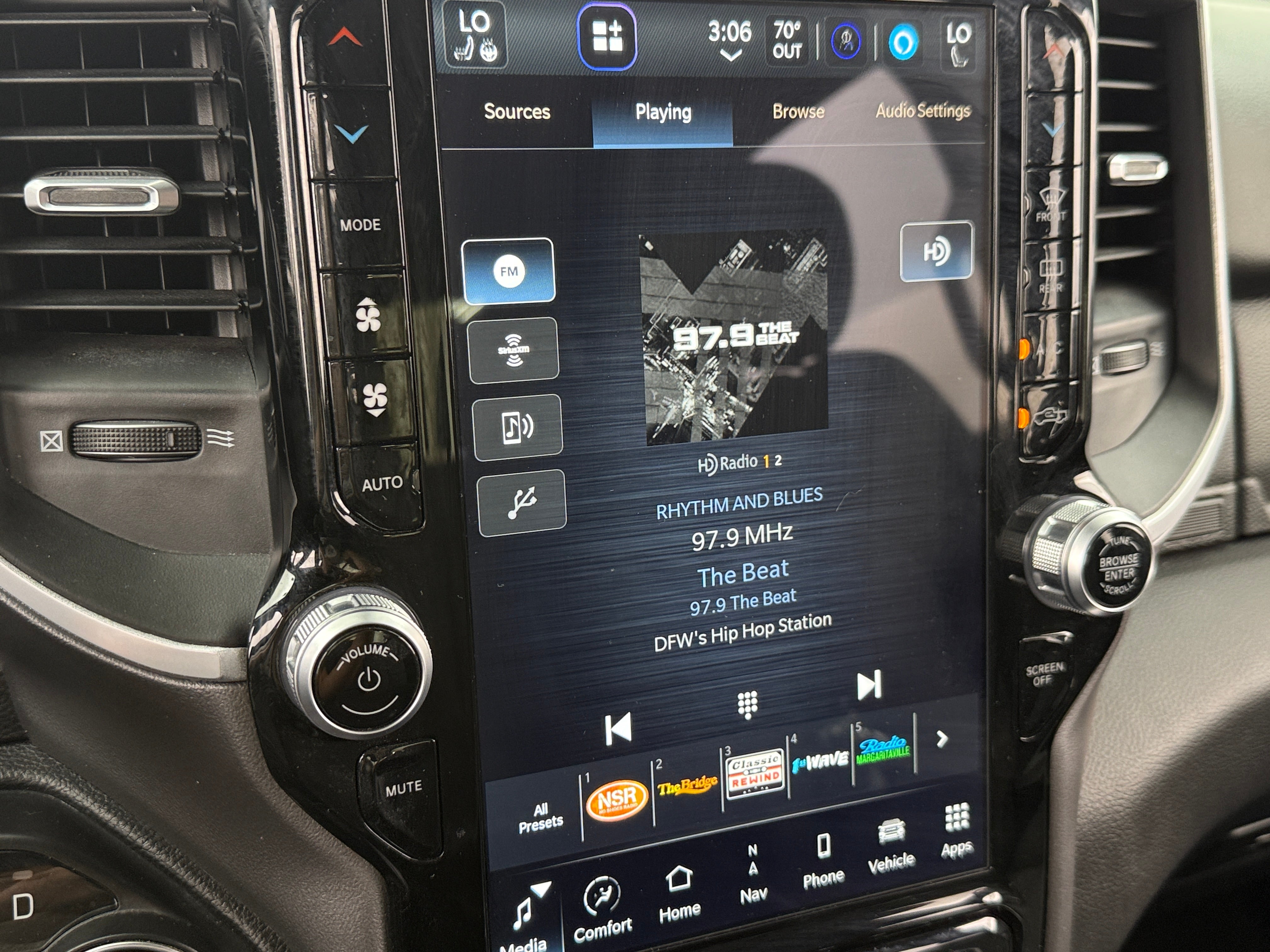 2023 RAM 1500 Lone Star 4