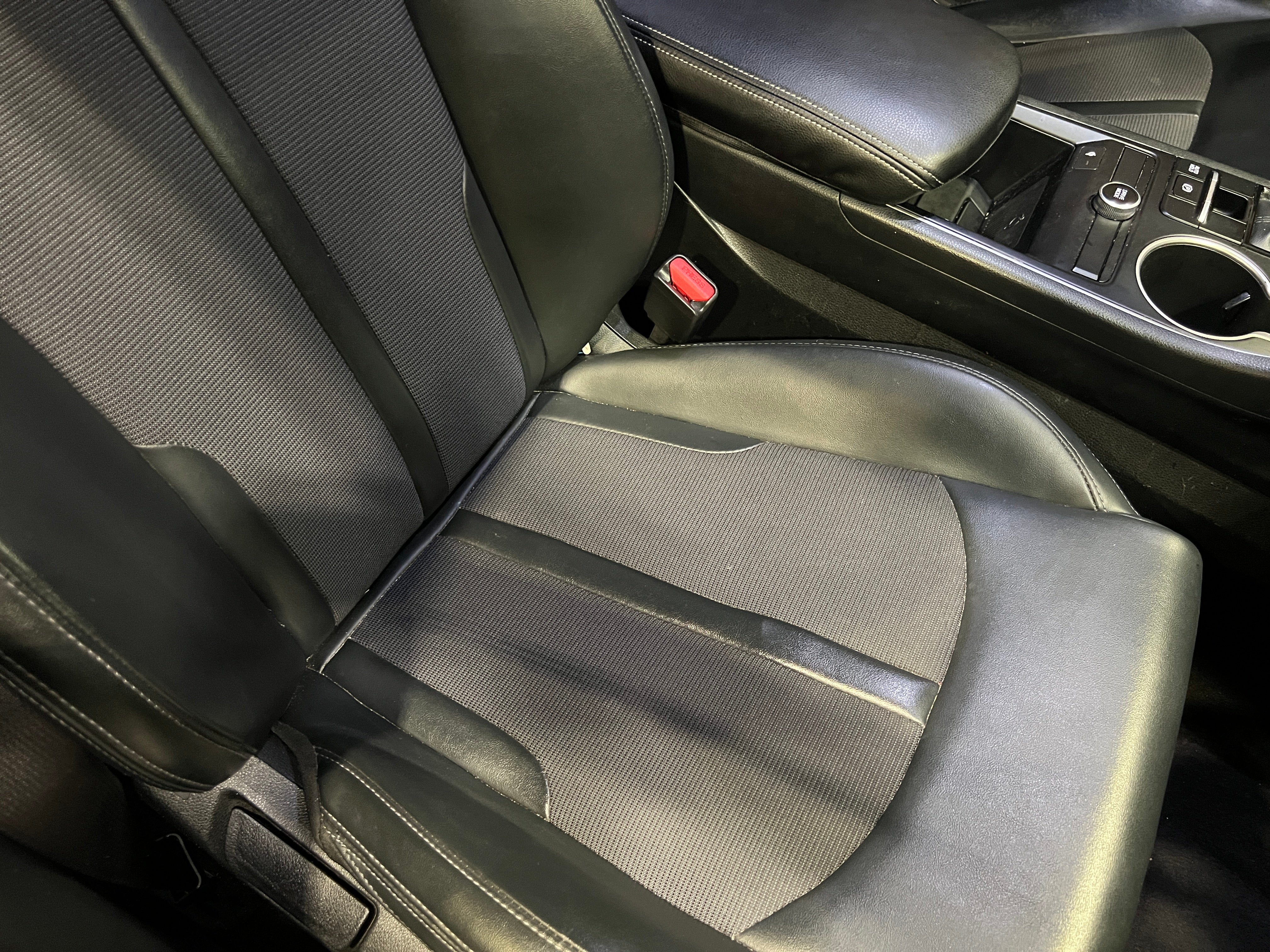 2022 Kia K5 GT-Line 2