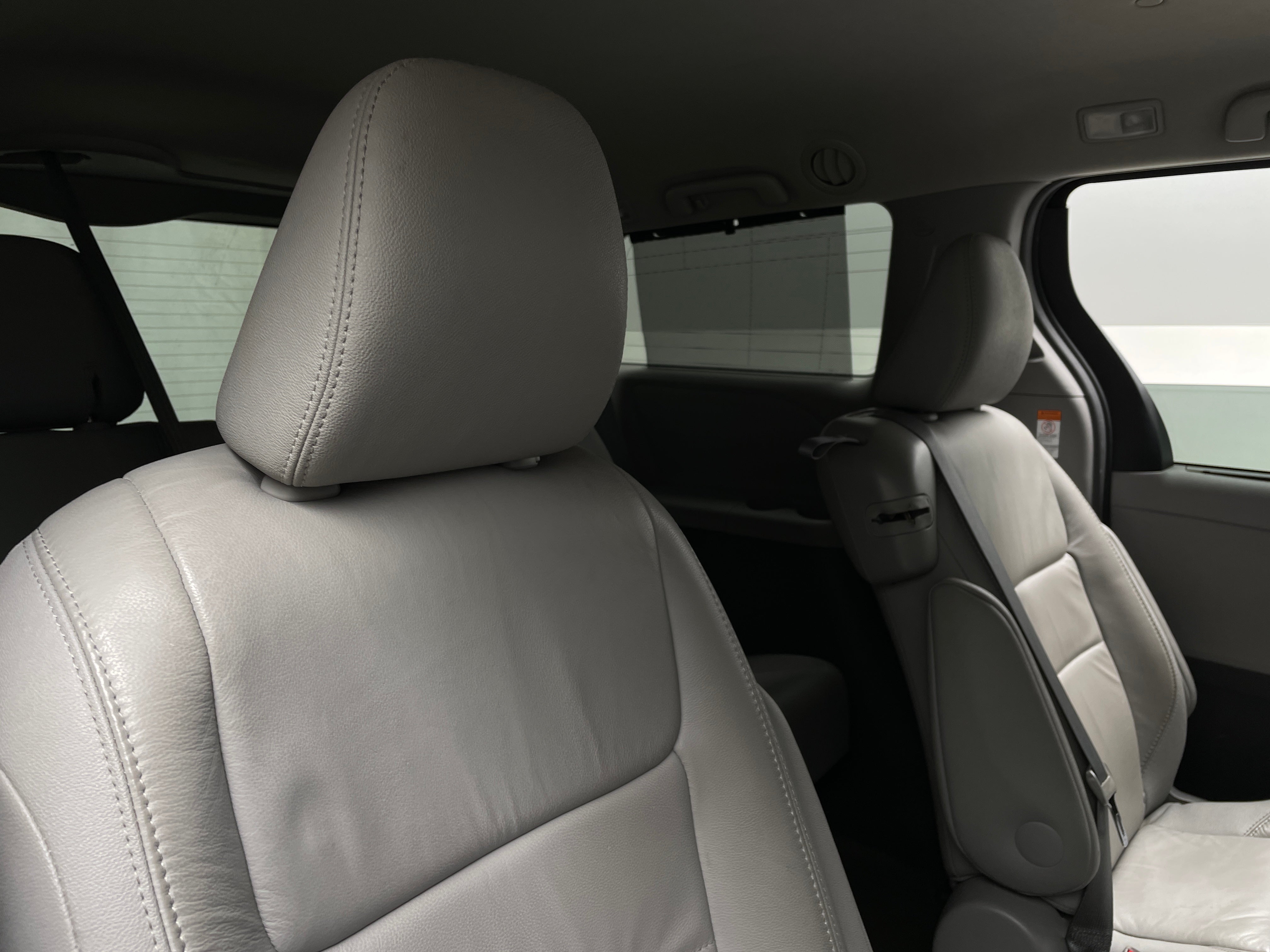 2017 Toyota Sienna XLE Premium 5