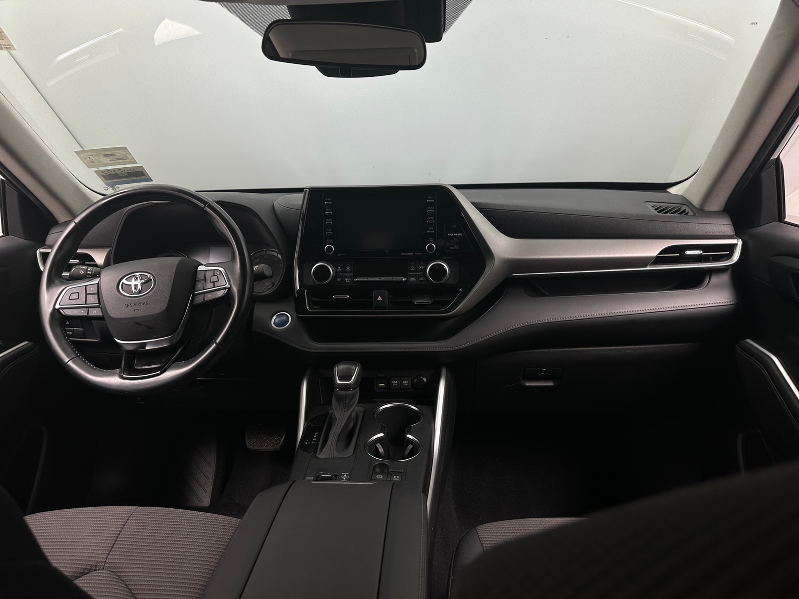 Thumbnail: 2021 Toyota Highlander - 3