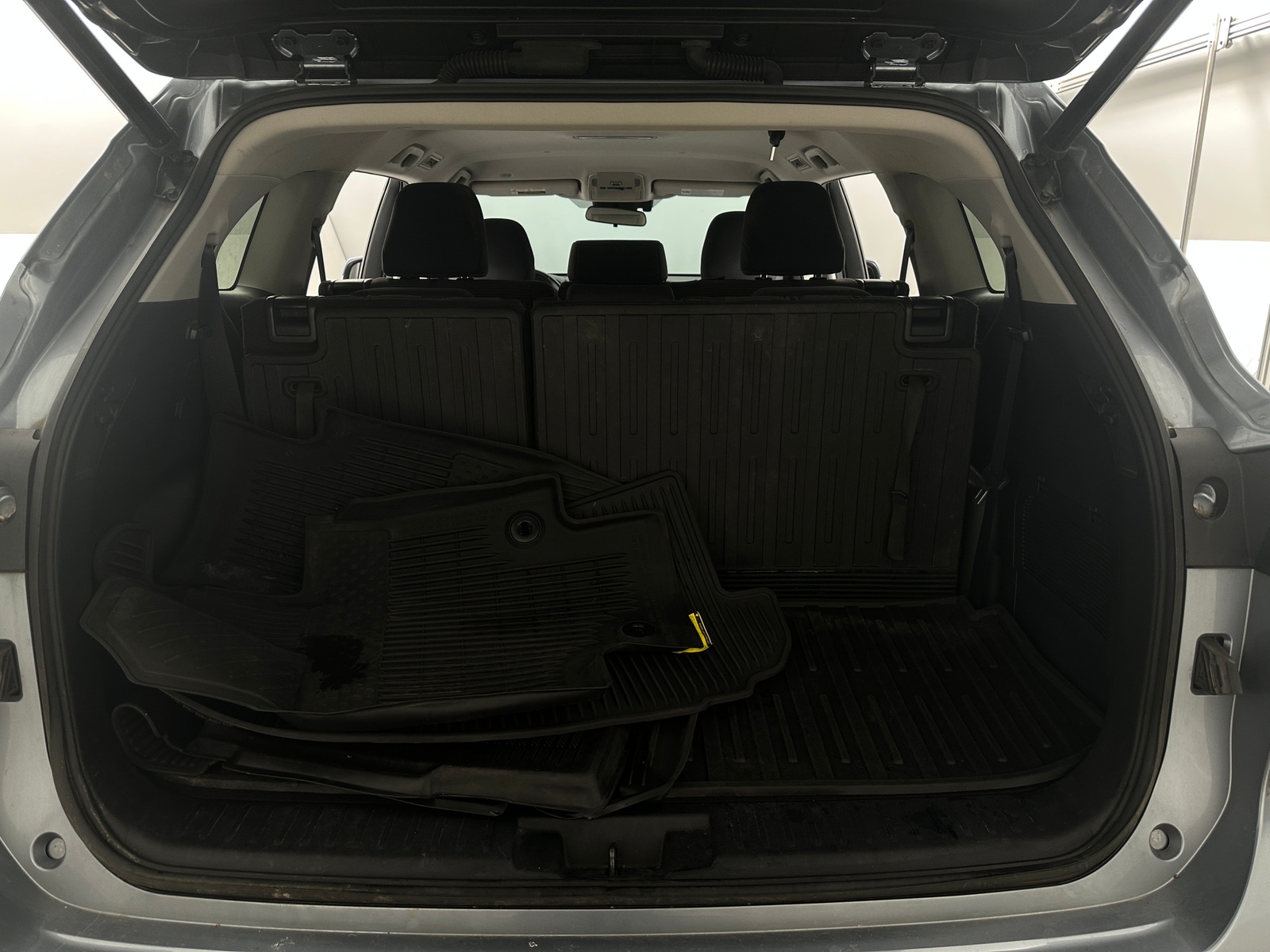 Thumbnail: 2021 Toyota Highlander - 7
