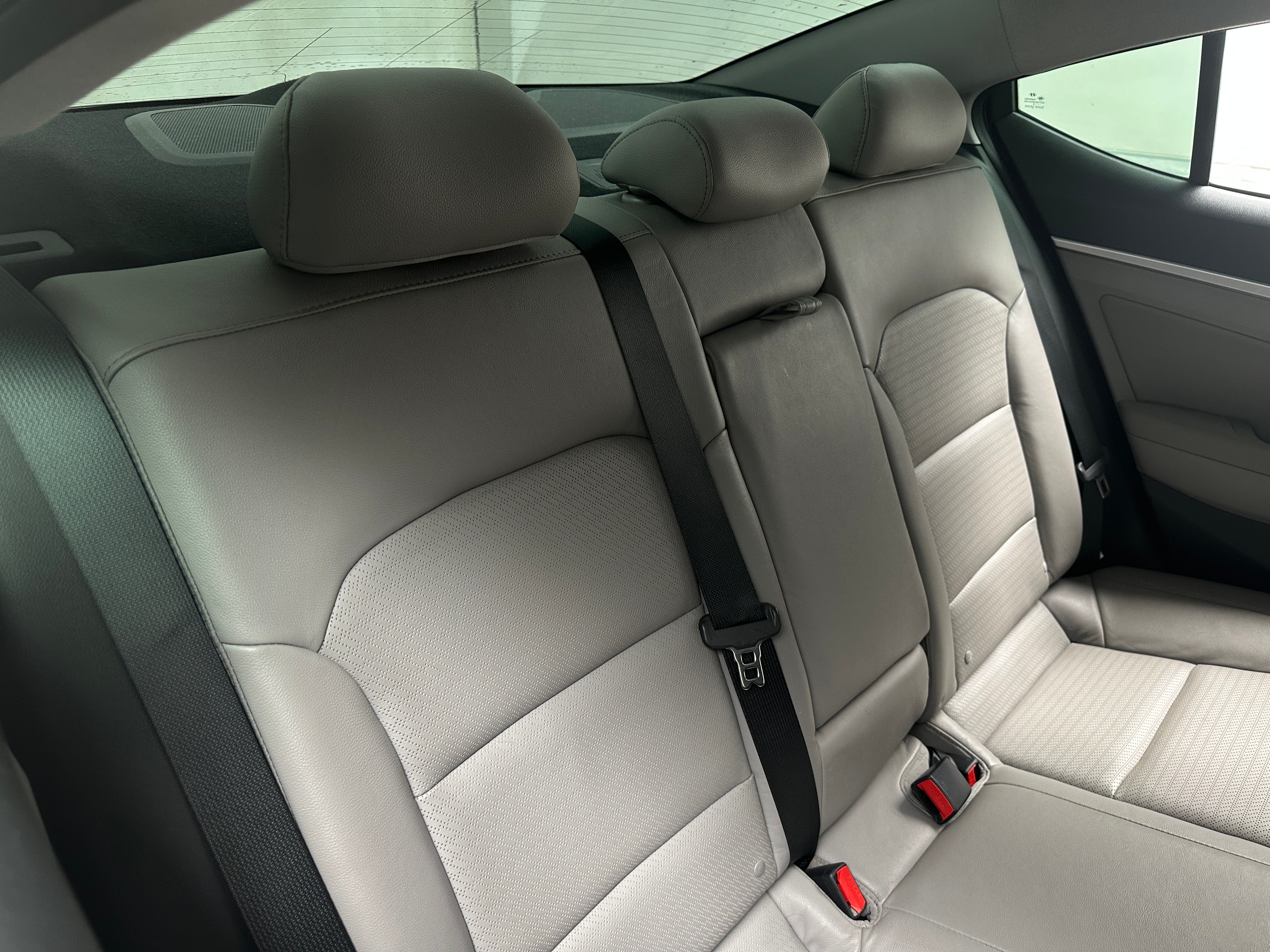 2020 Hyundai Elantra Limited Edition 5