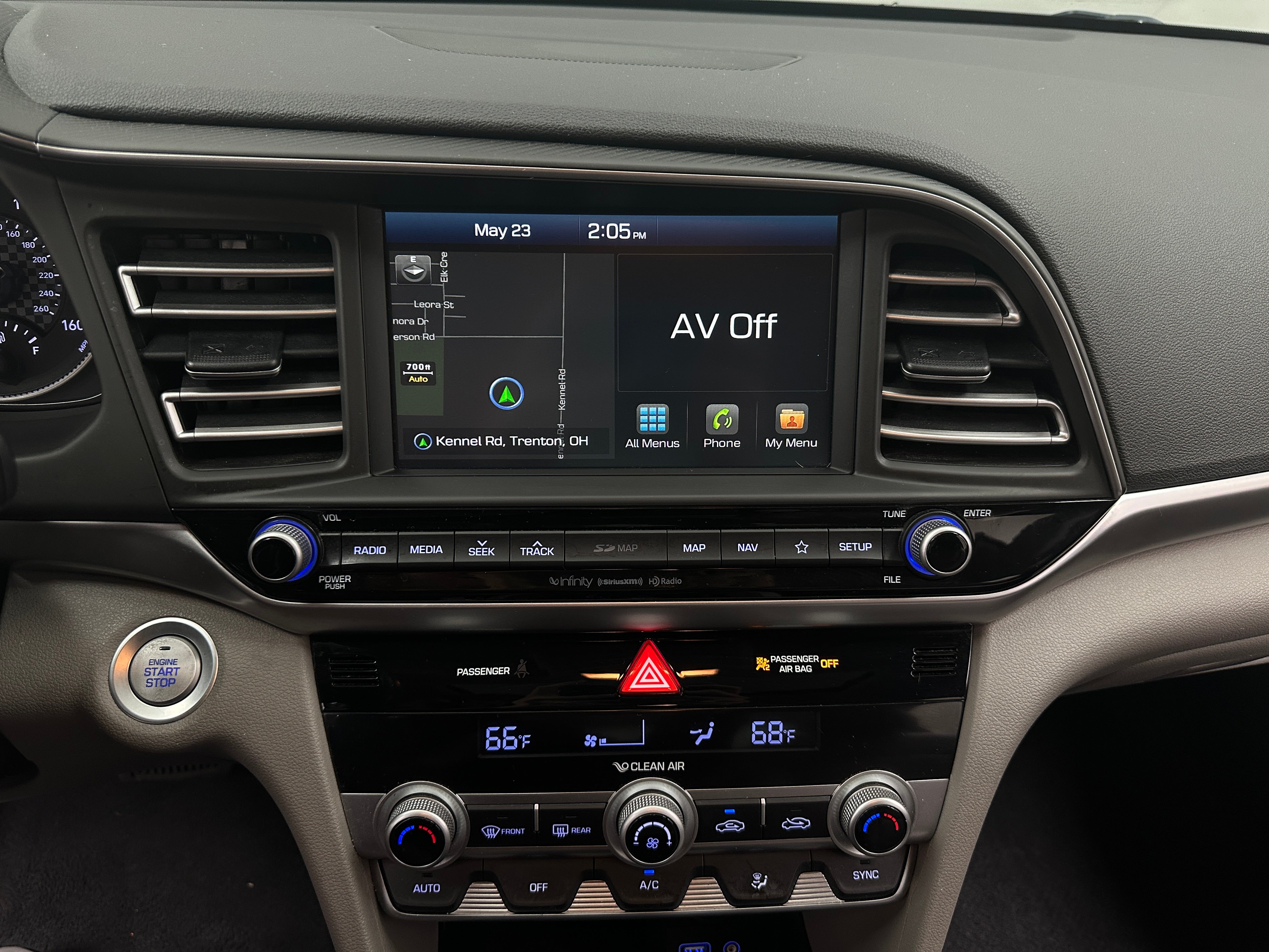 2020 Hyundai Elantra Limited Edition 3