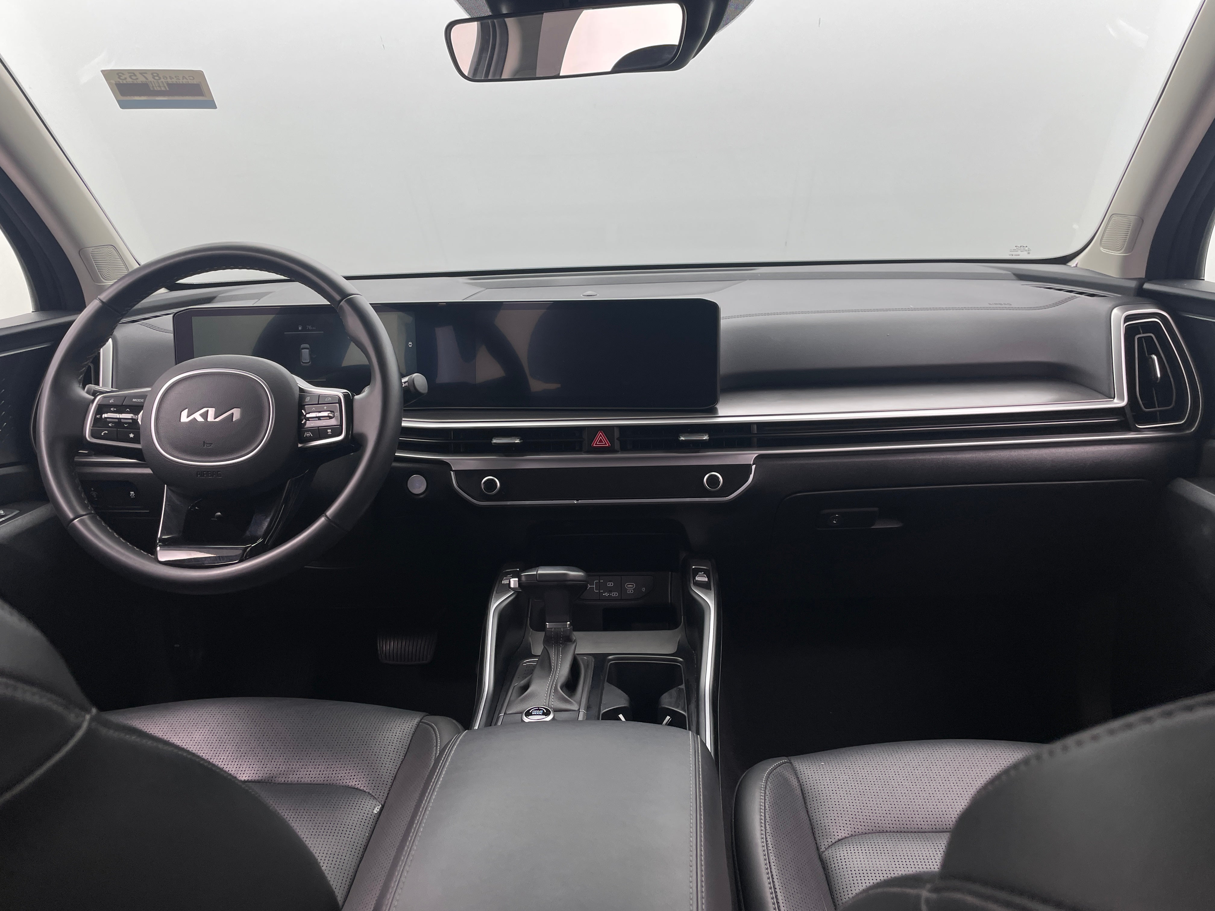 2024 Kia Sorento S 2