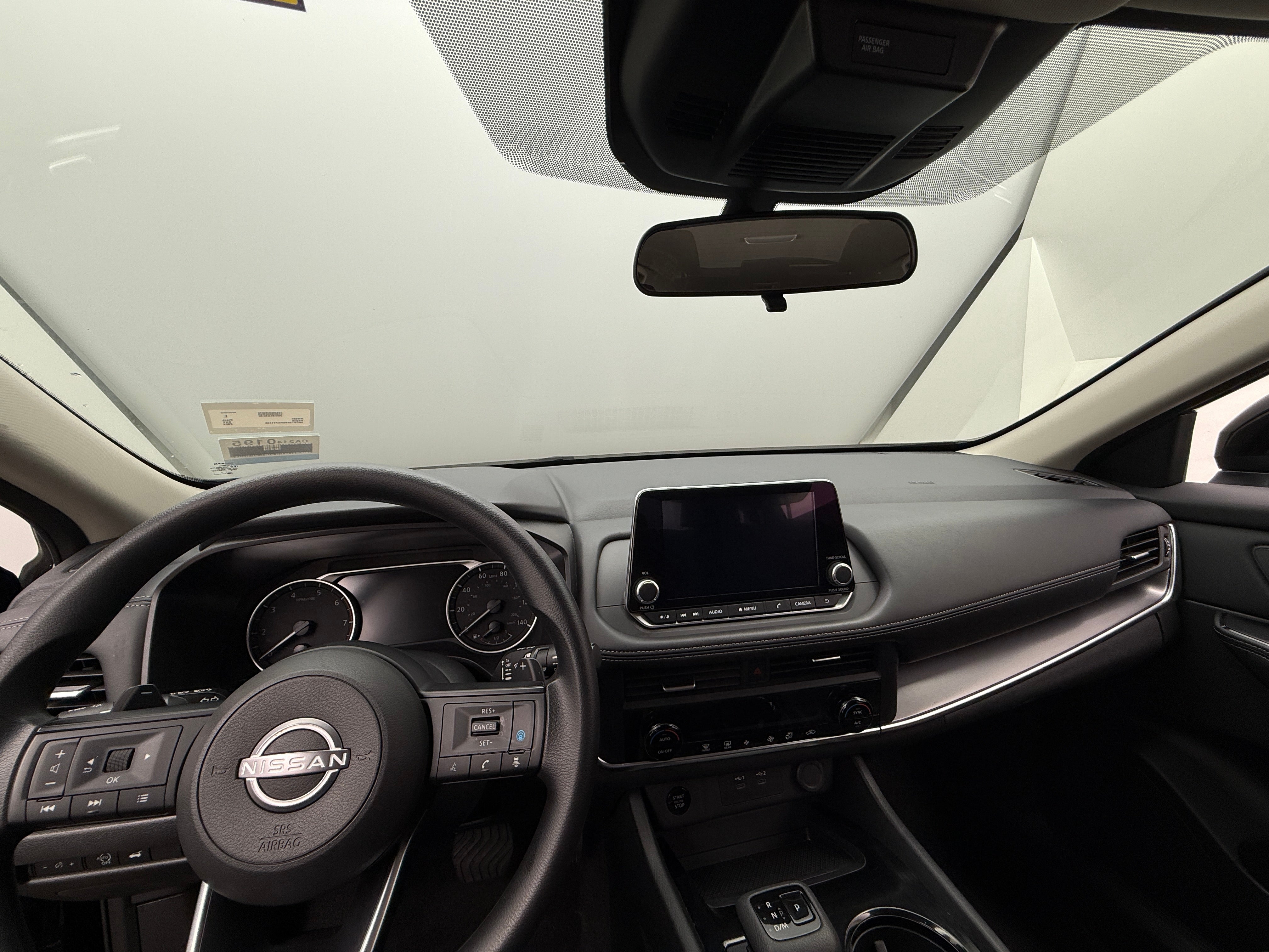 2024 Nissan Rogue SV 3
