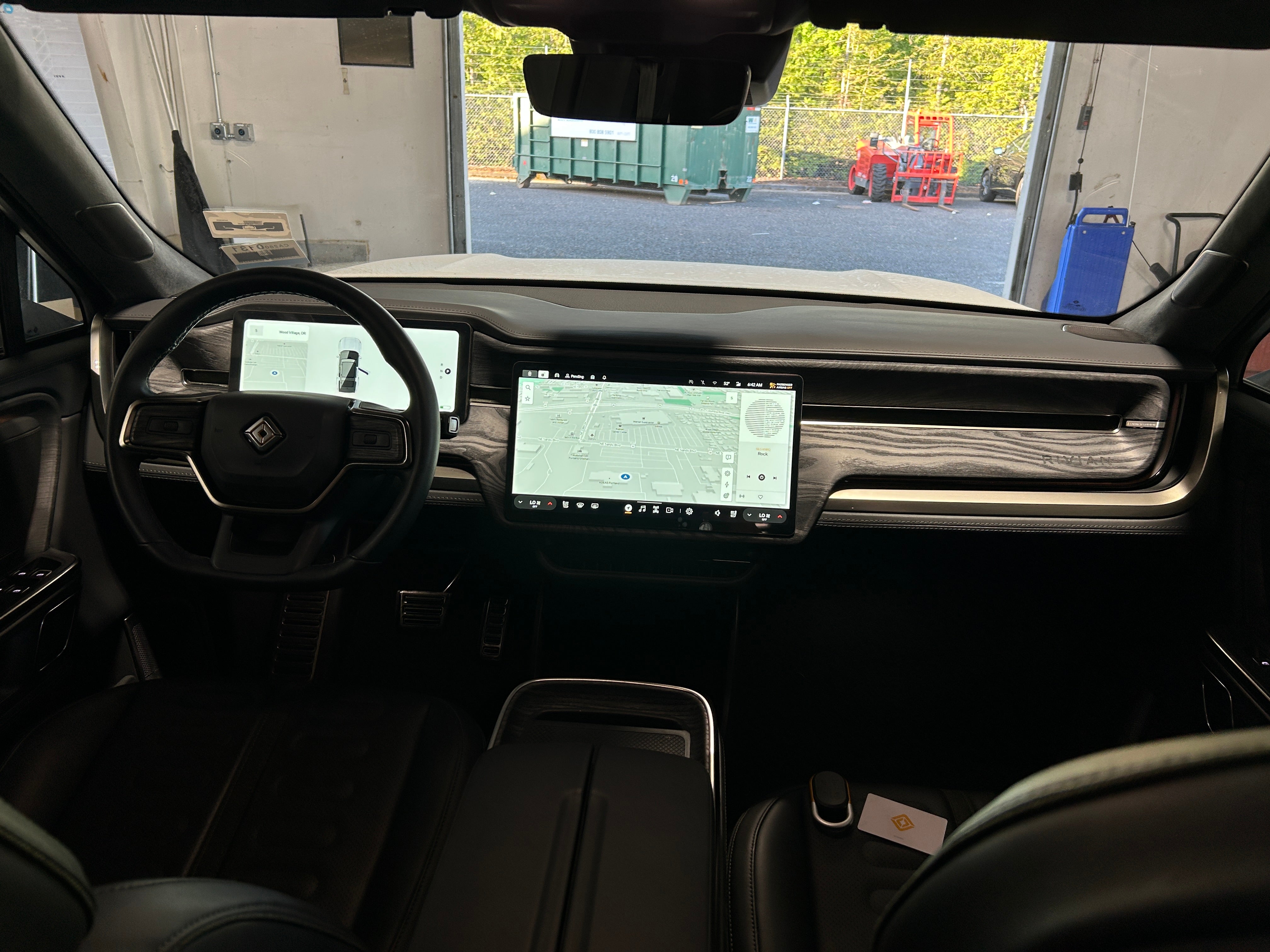 2022 Rivian R1S Launch Edition 2
