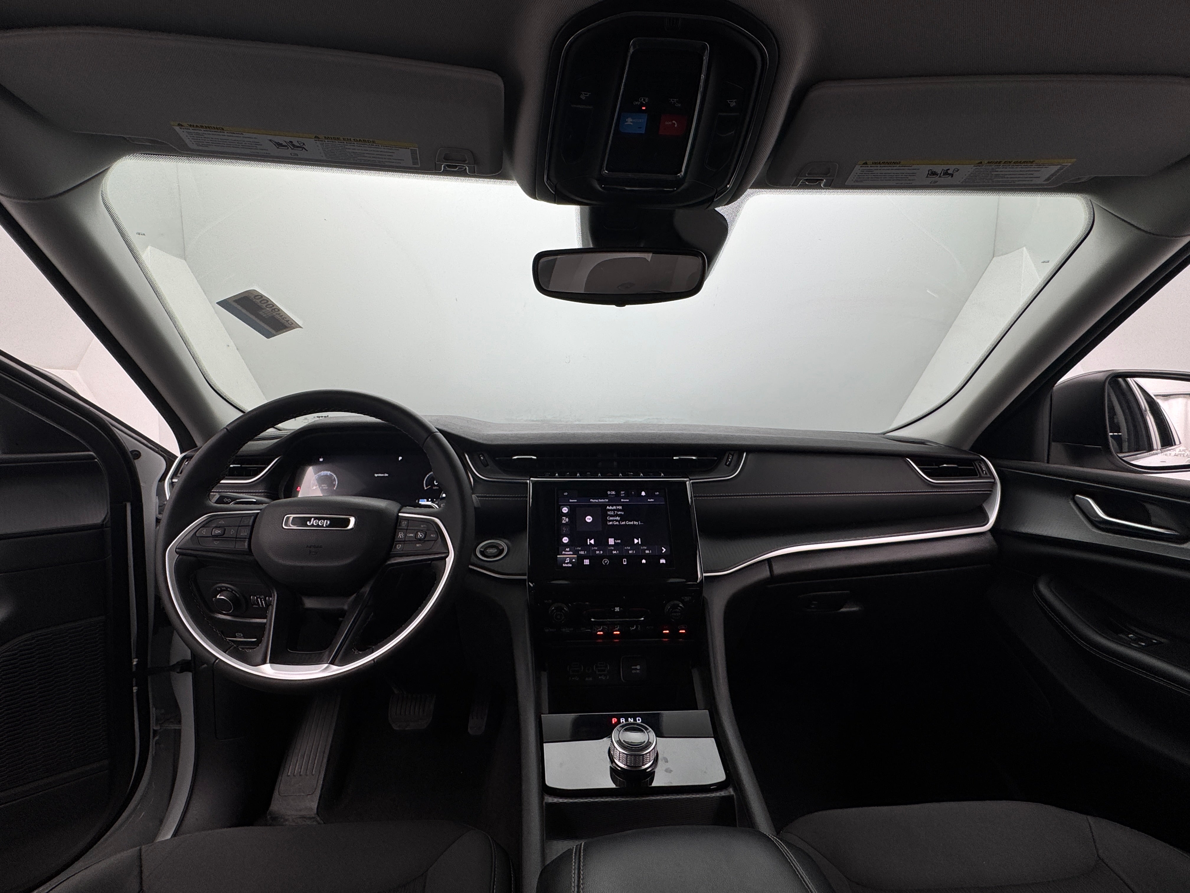 2023 Jeep Grand Cherokee L Laredo 3