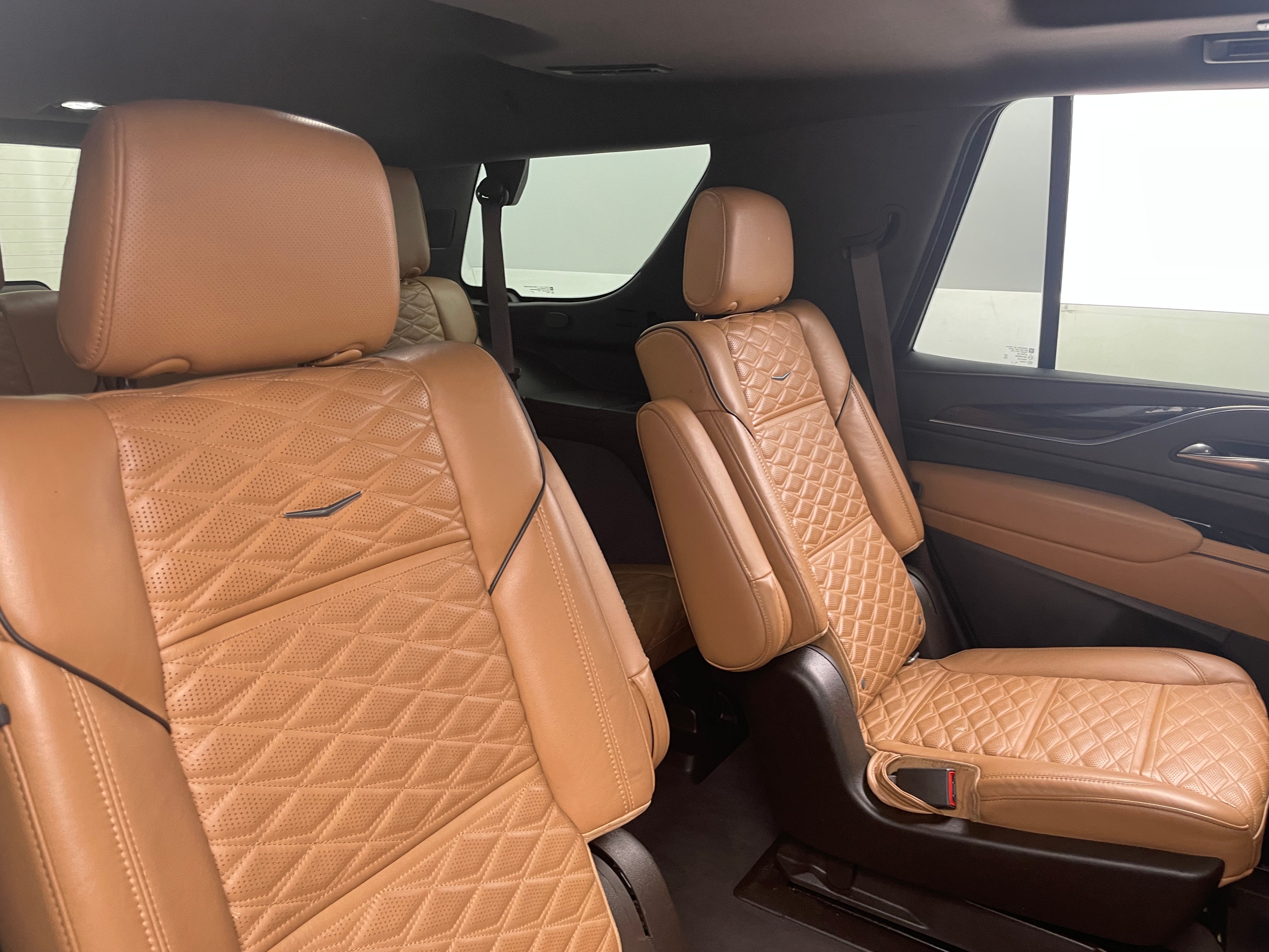 2021 Cadillac Escalade Sport 5