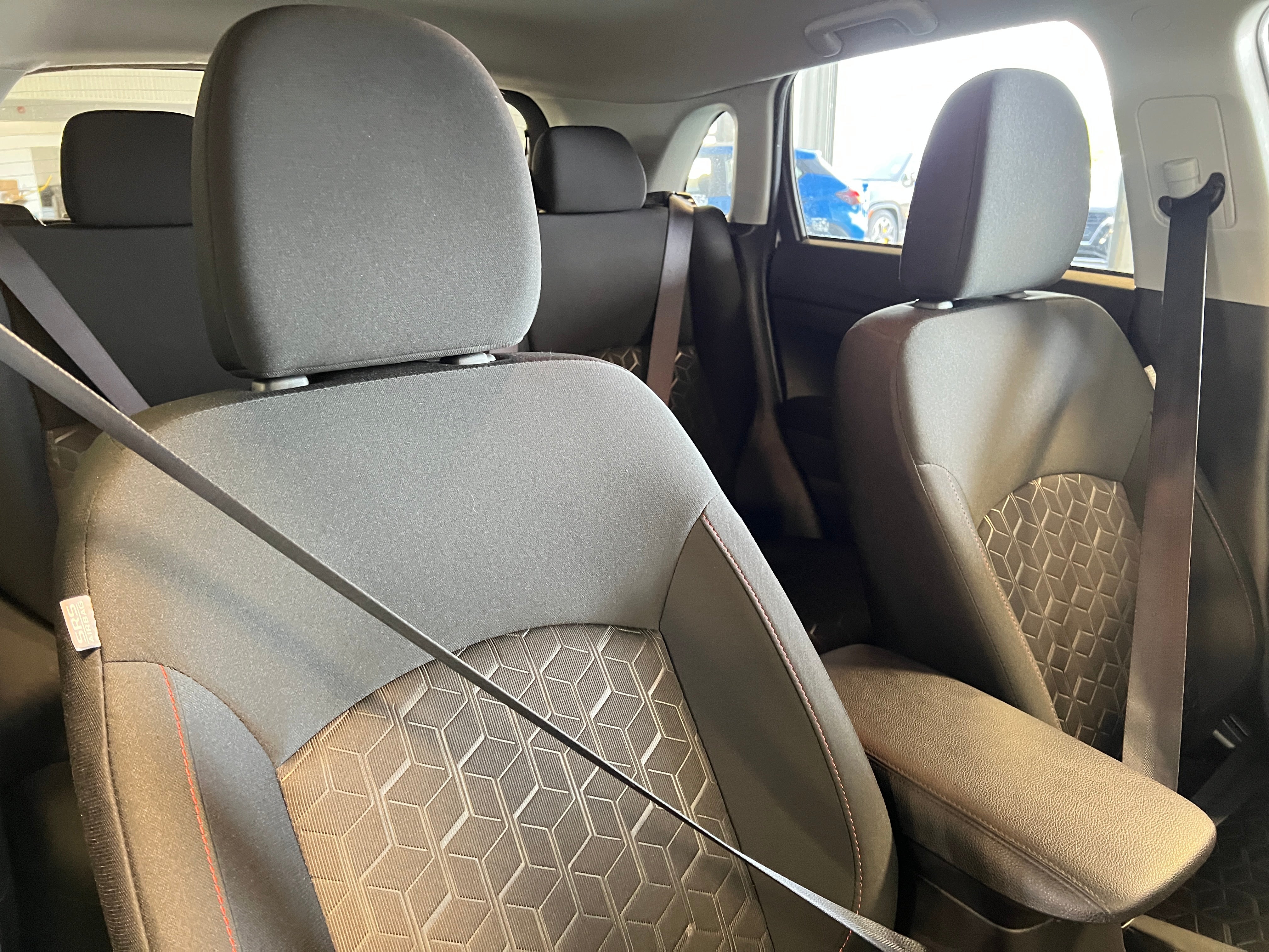 2024 Mitsubishi Outlander Sport LE 2