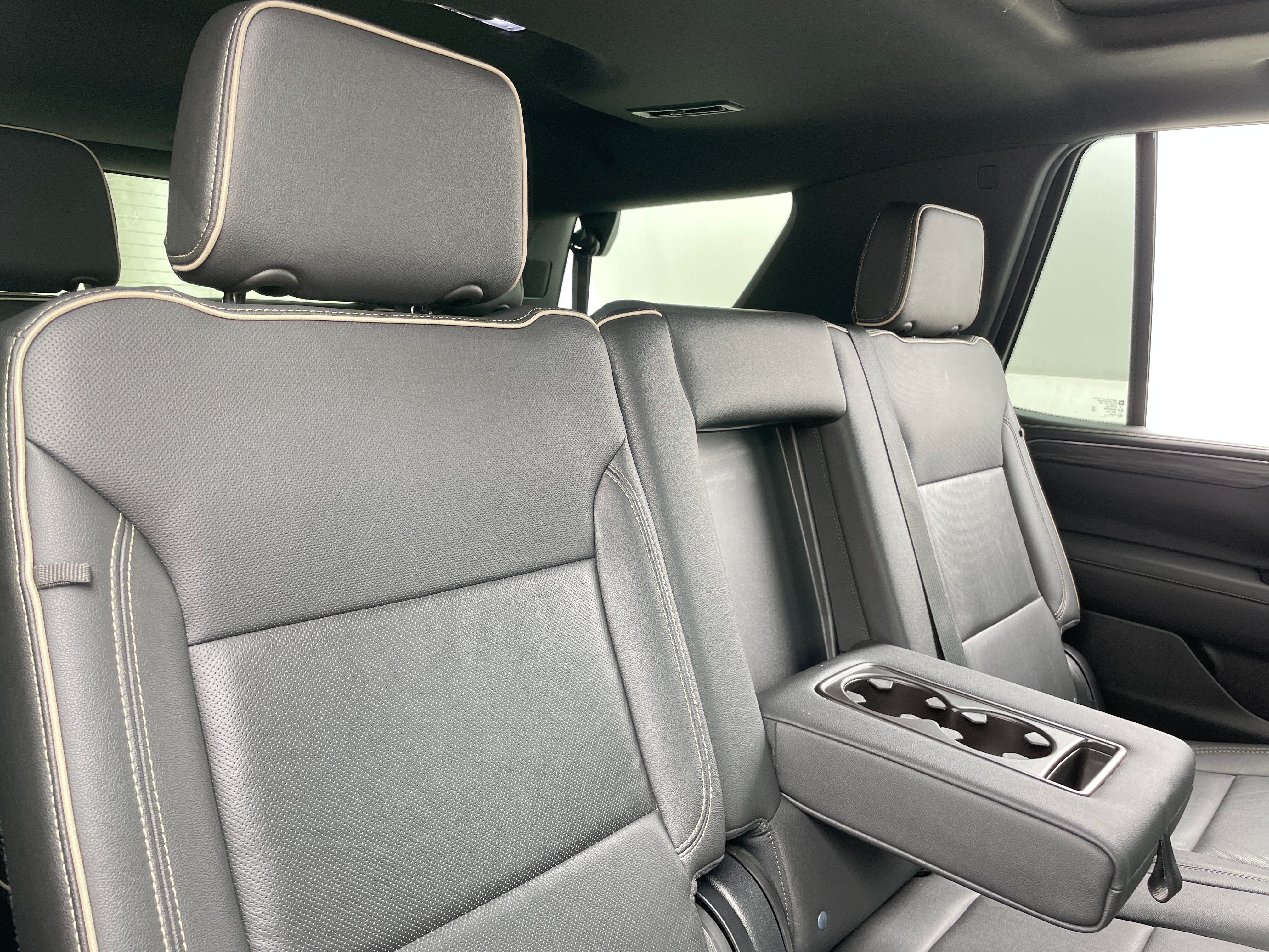 2021 GMC Yukon SLT 5