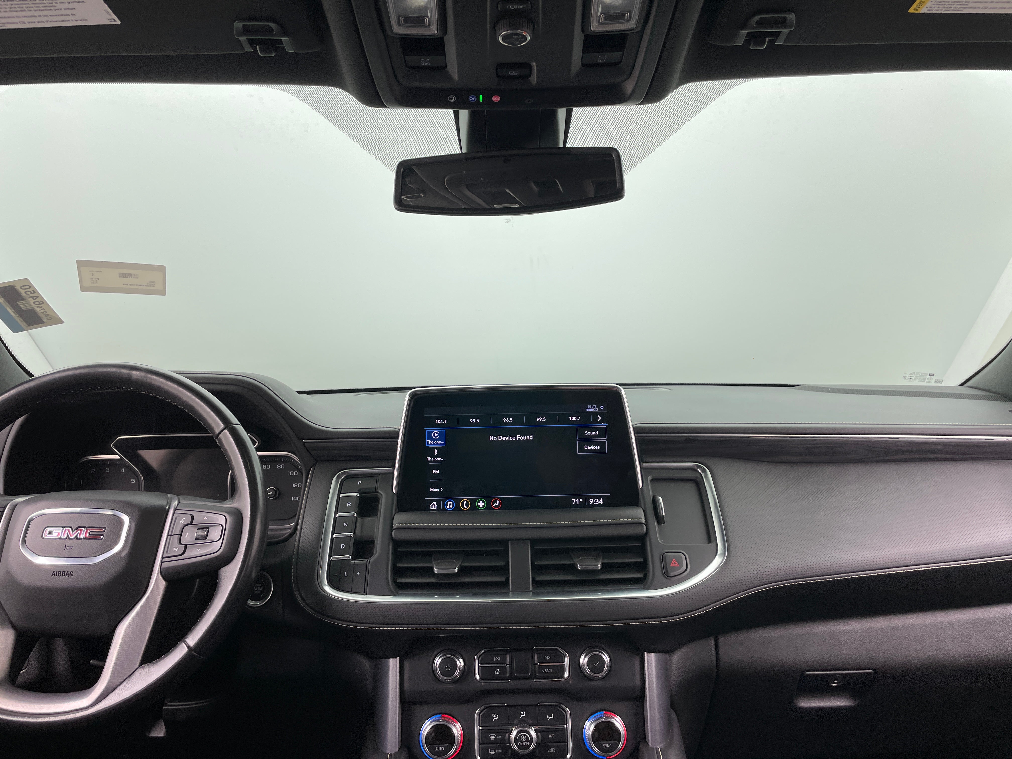 2021 GMC Yukon SLT 2
