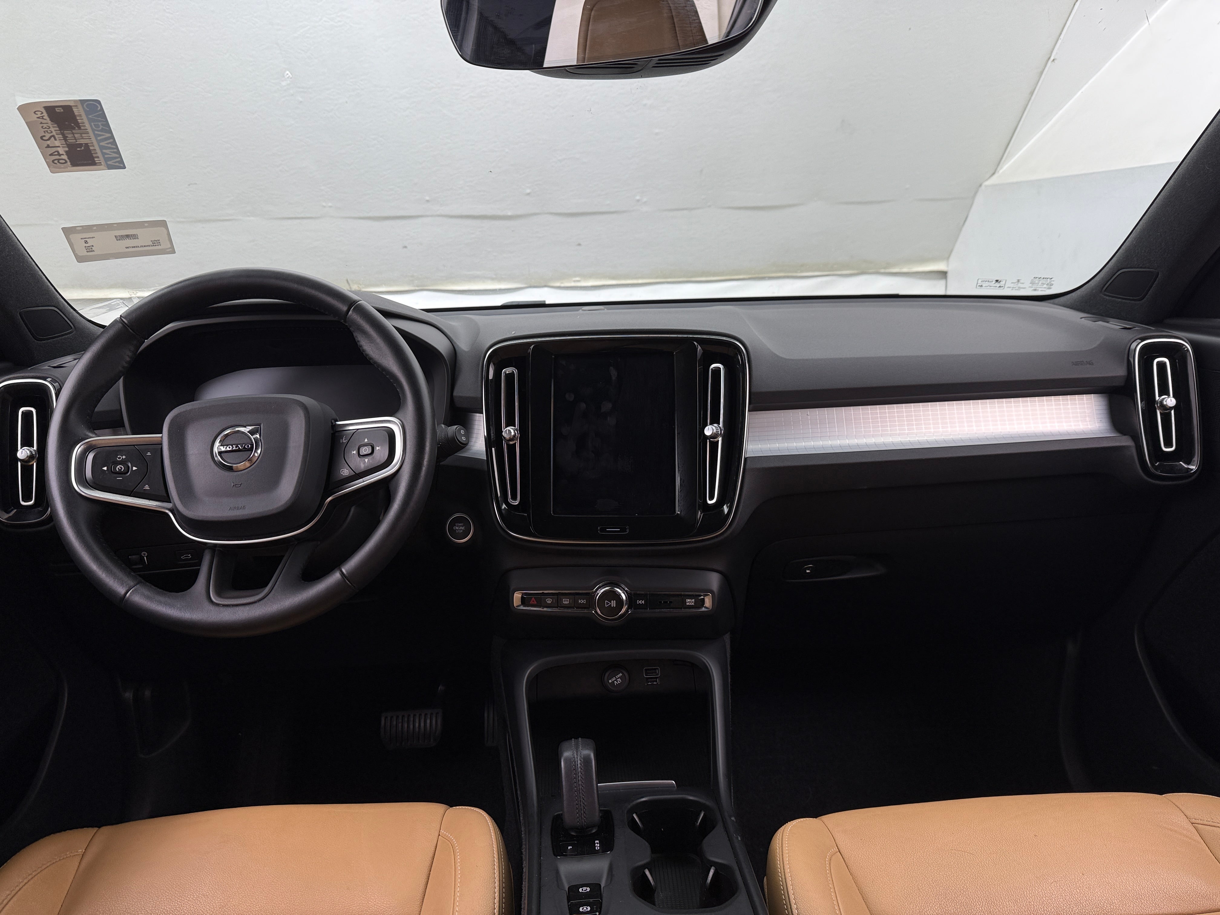 2020 Volvo XC40 T4 Momentum 3