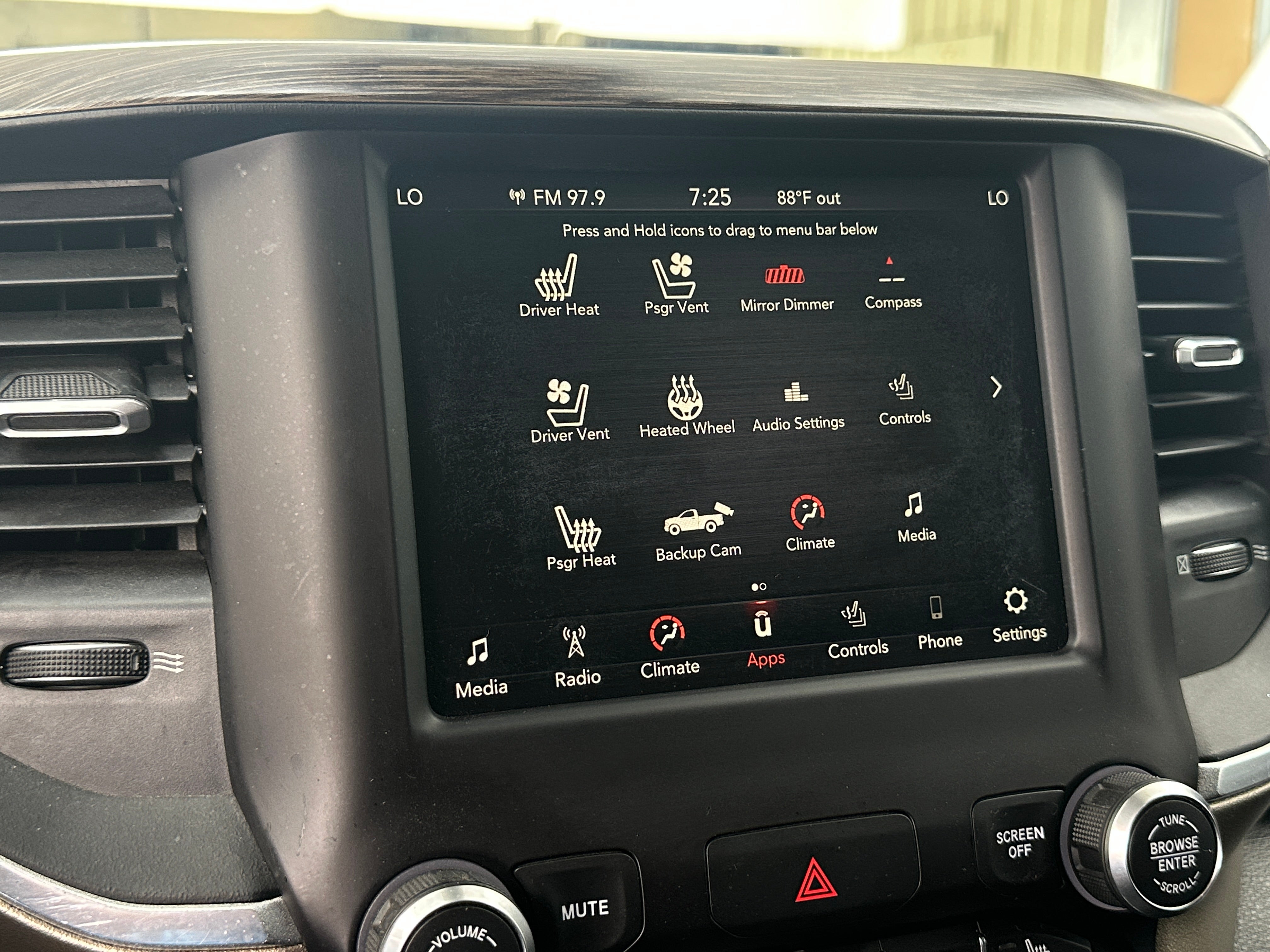 2019 RAM 1500 Laramie 3