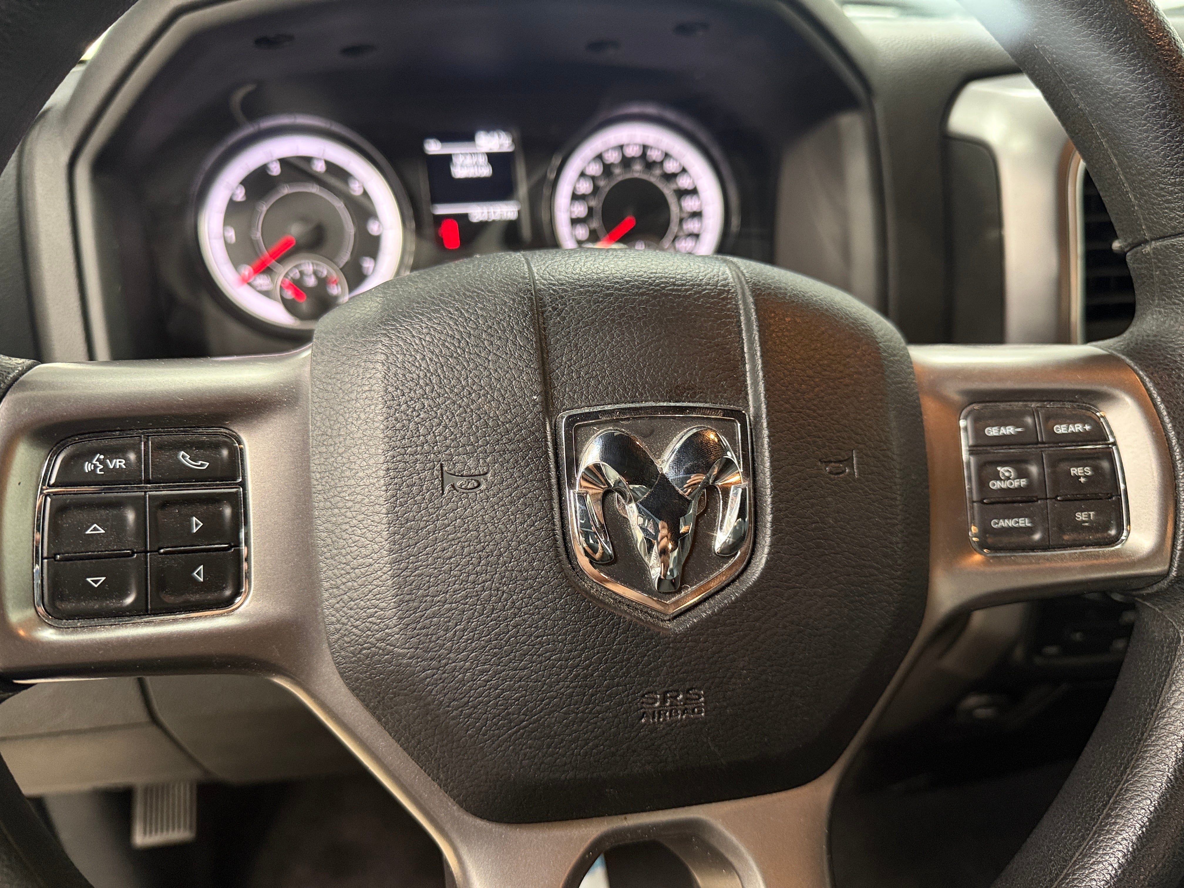 2022 RAM 1500 Classic Warlock 5