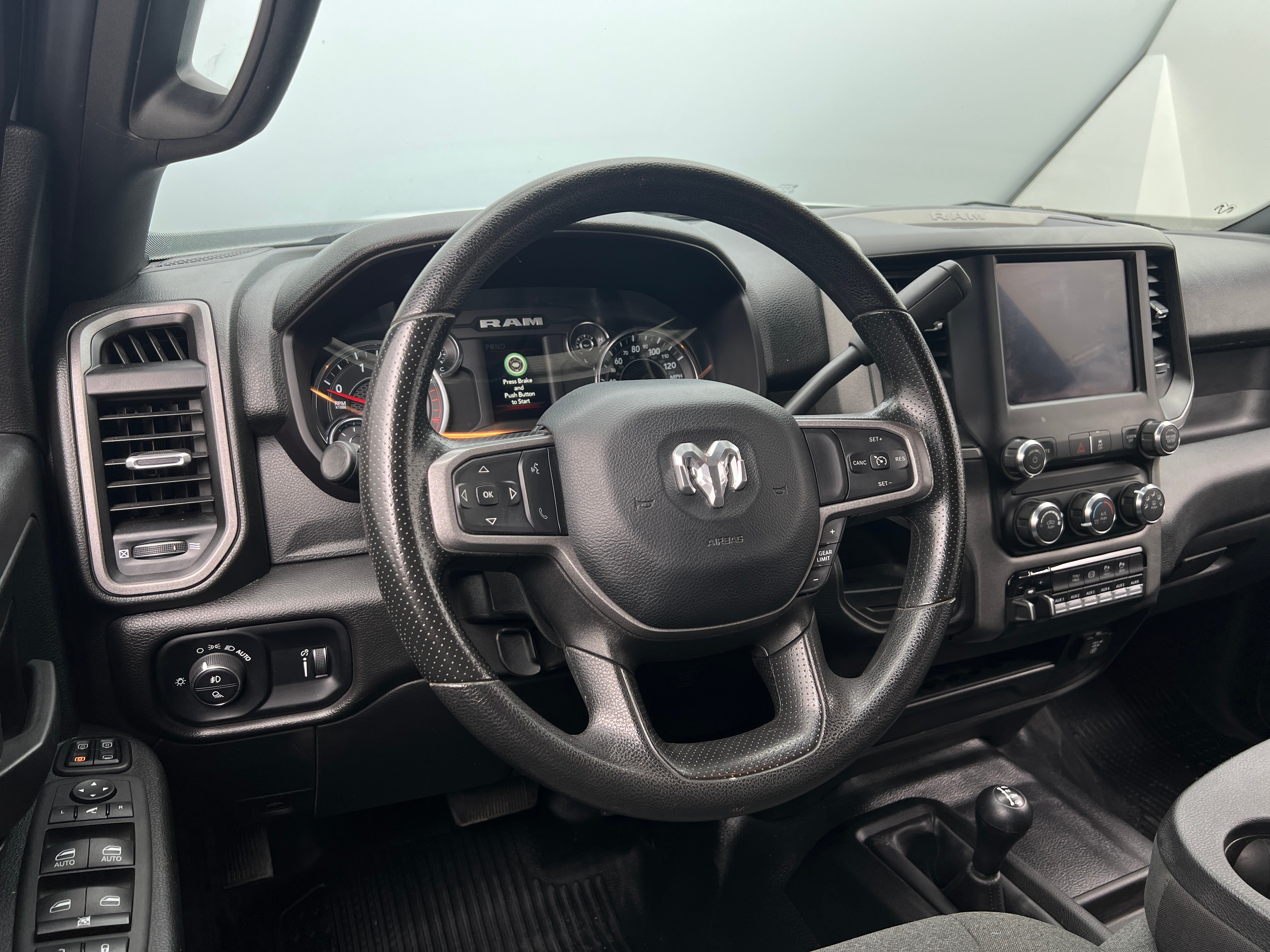2023 RAM 2500 Tradesman 4