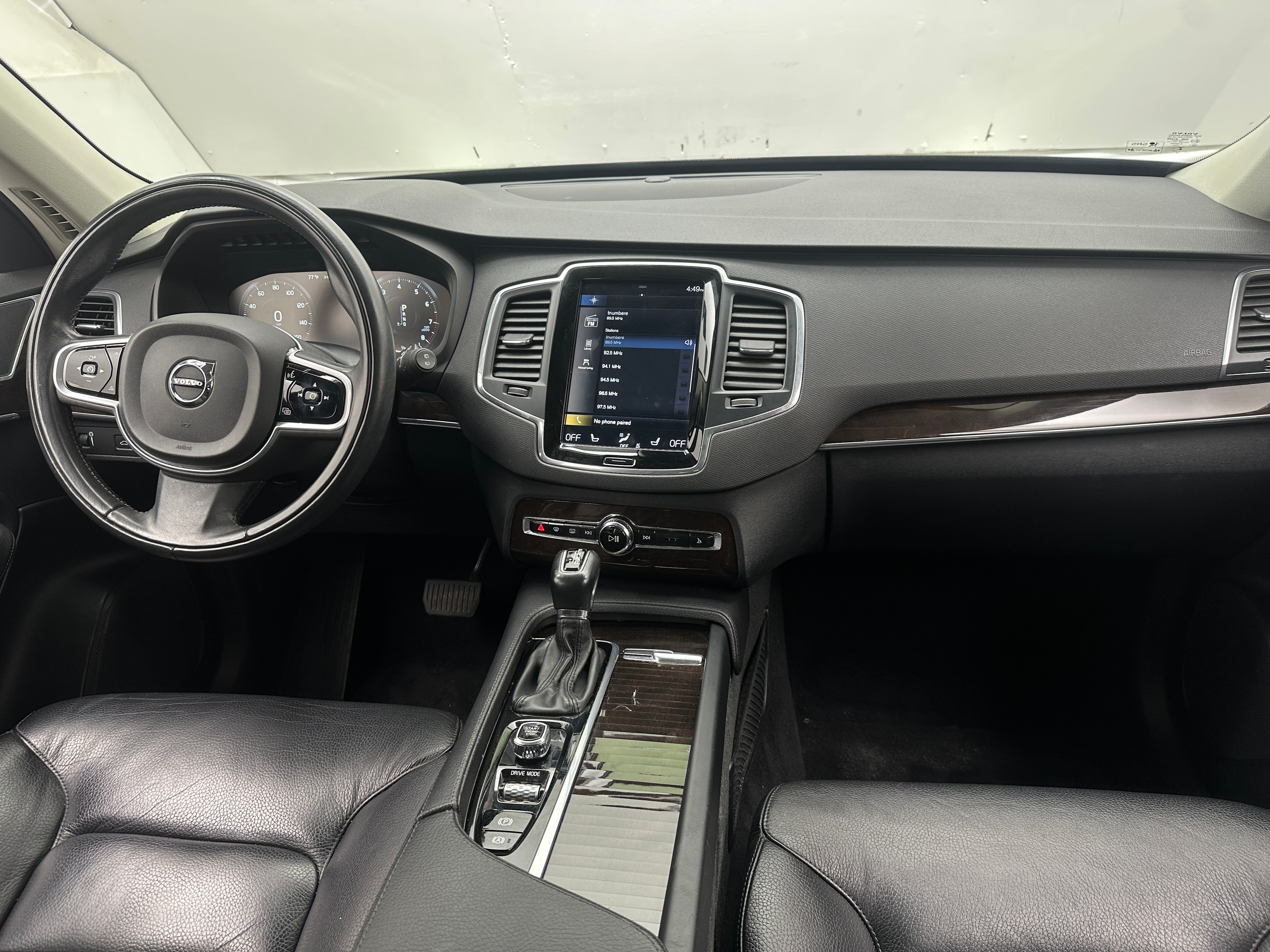 2019 Volvo XC90 T6 Momentum 2
