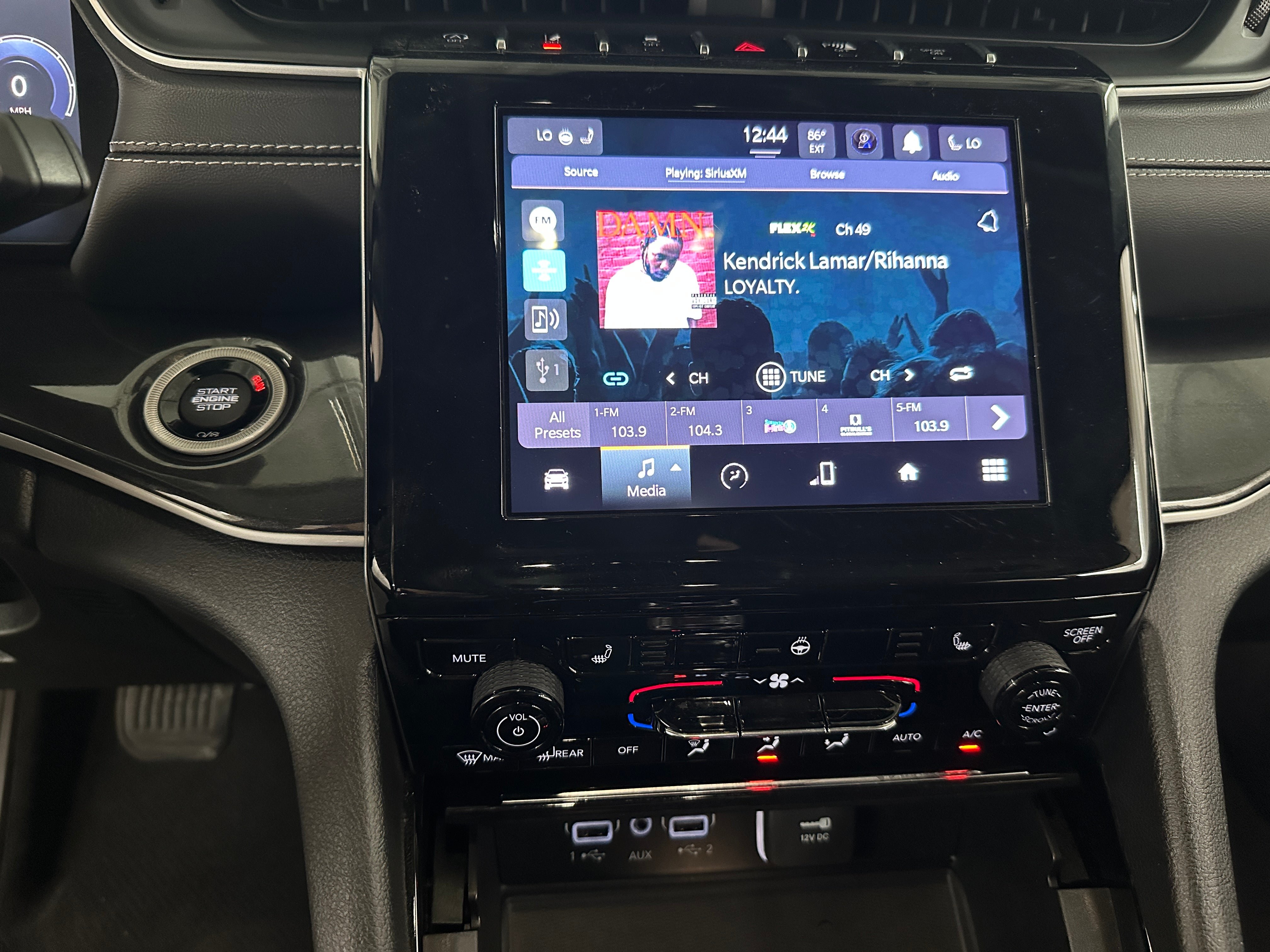 2023 Jeep Grand Cherokee L Laredo 4