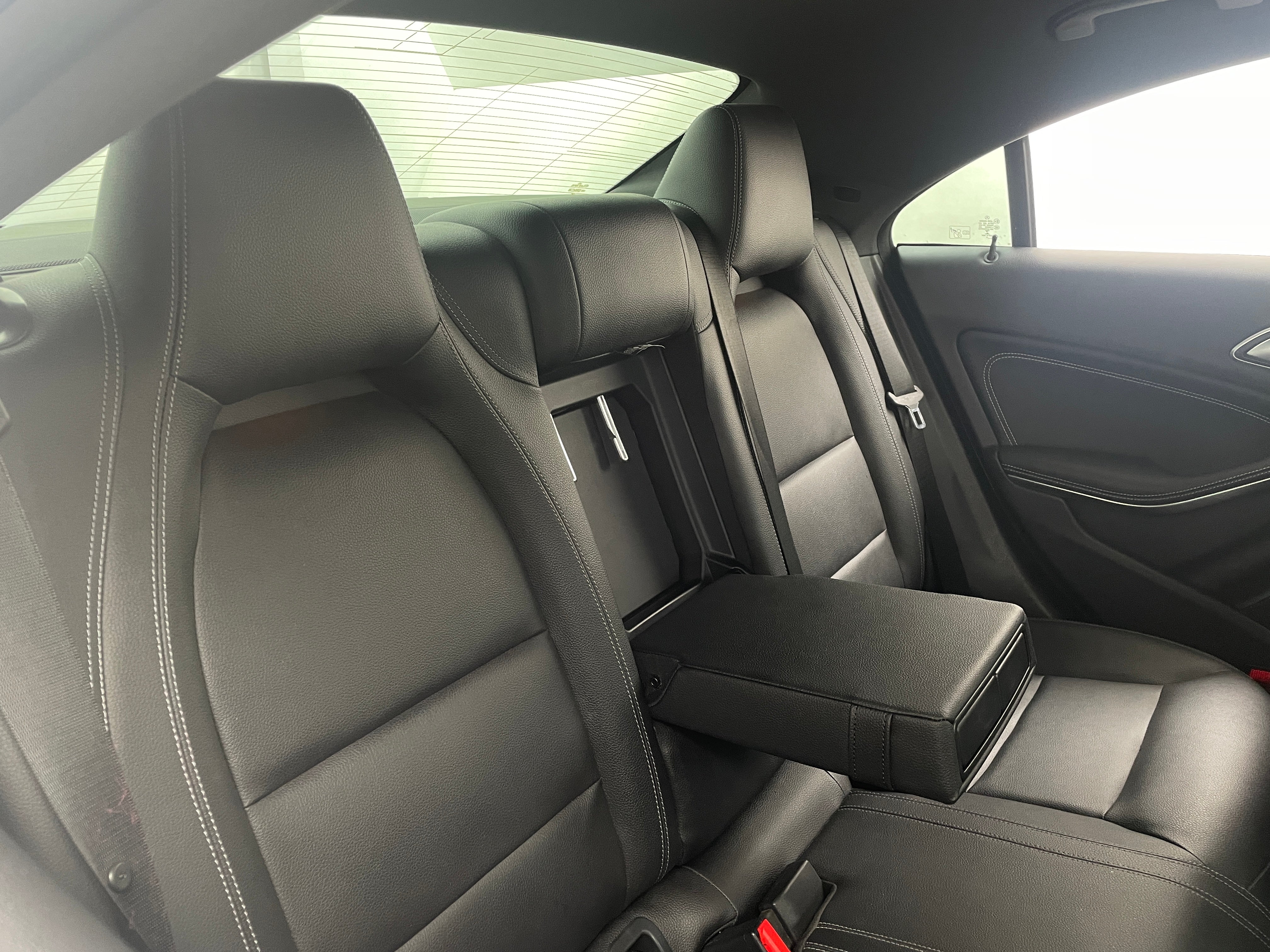 2018 Mercedes-Benz CLA 250 5