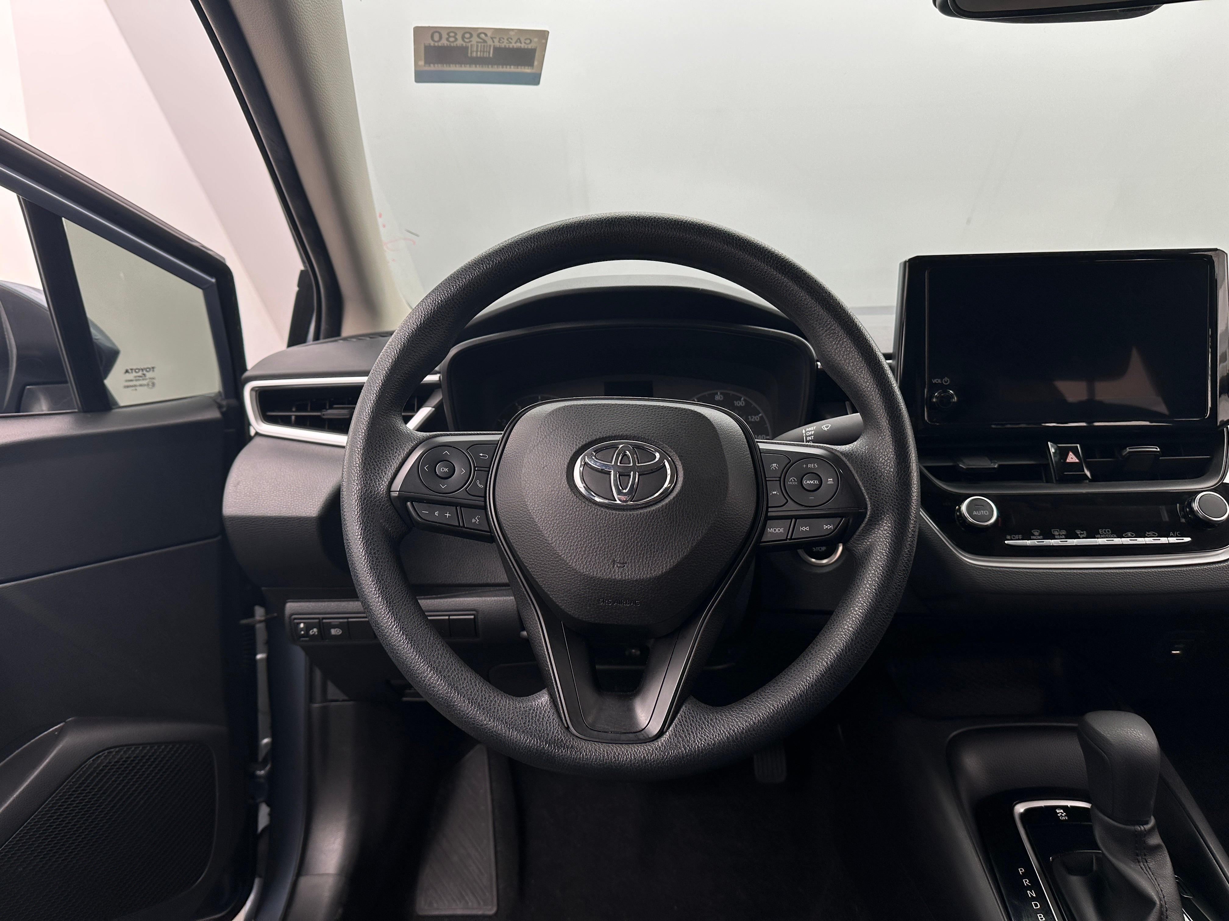 2023 Toyota Corolla LE 5