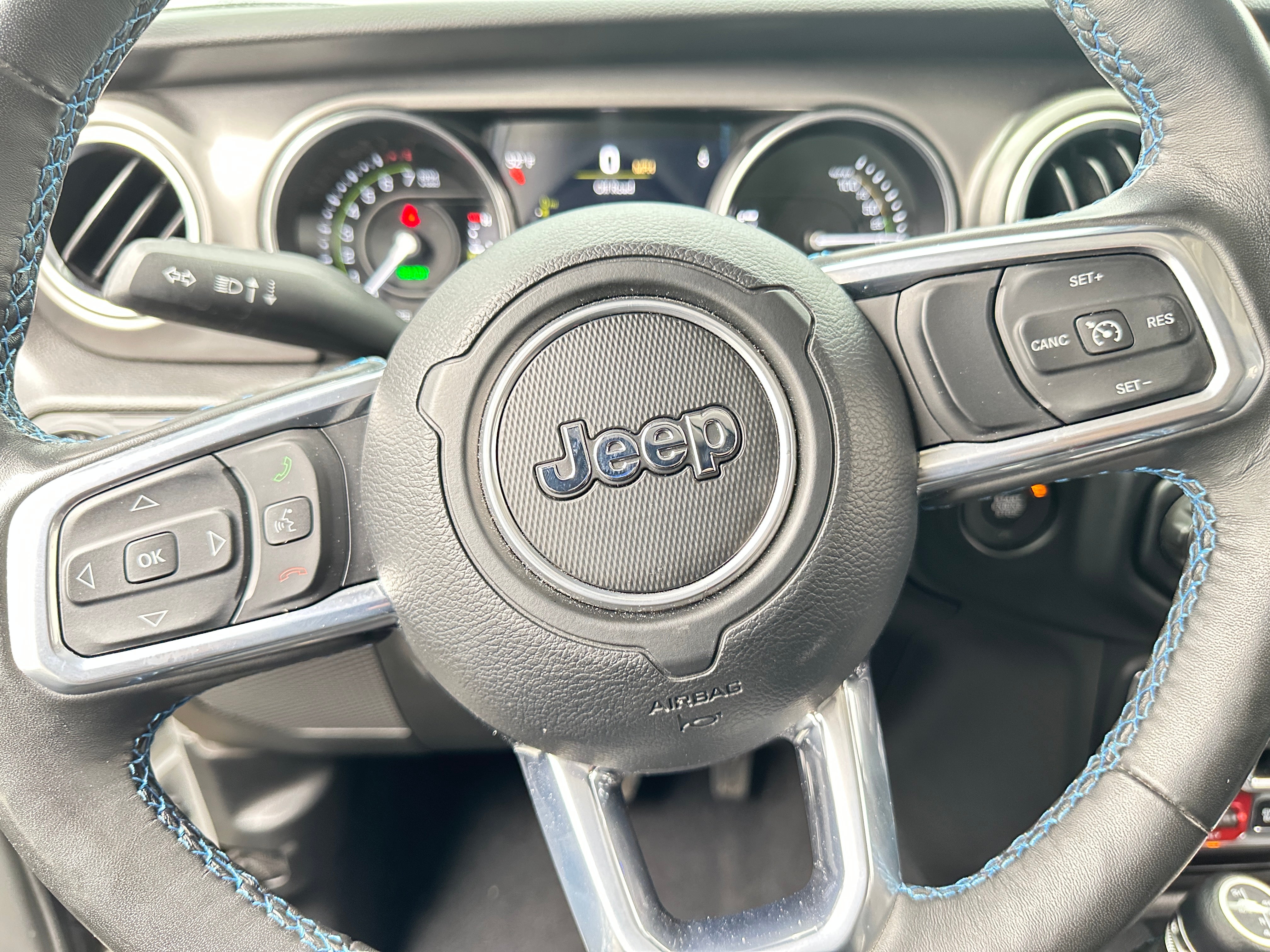 2023 Jeep Wrangler Rubicon 4xe 5