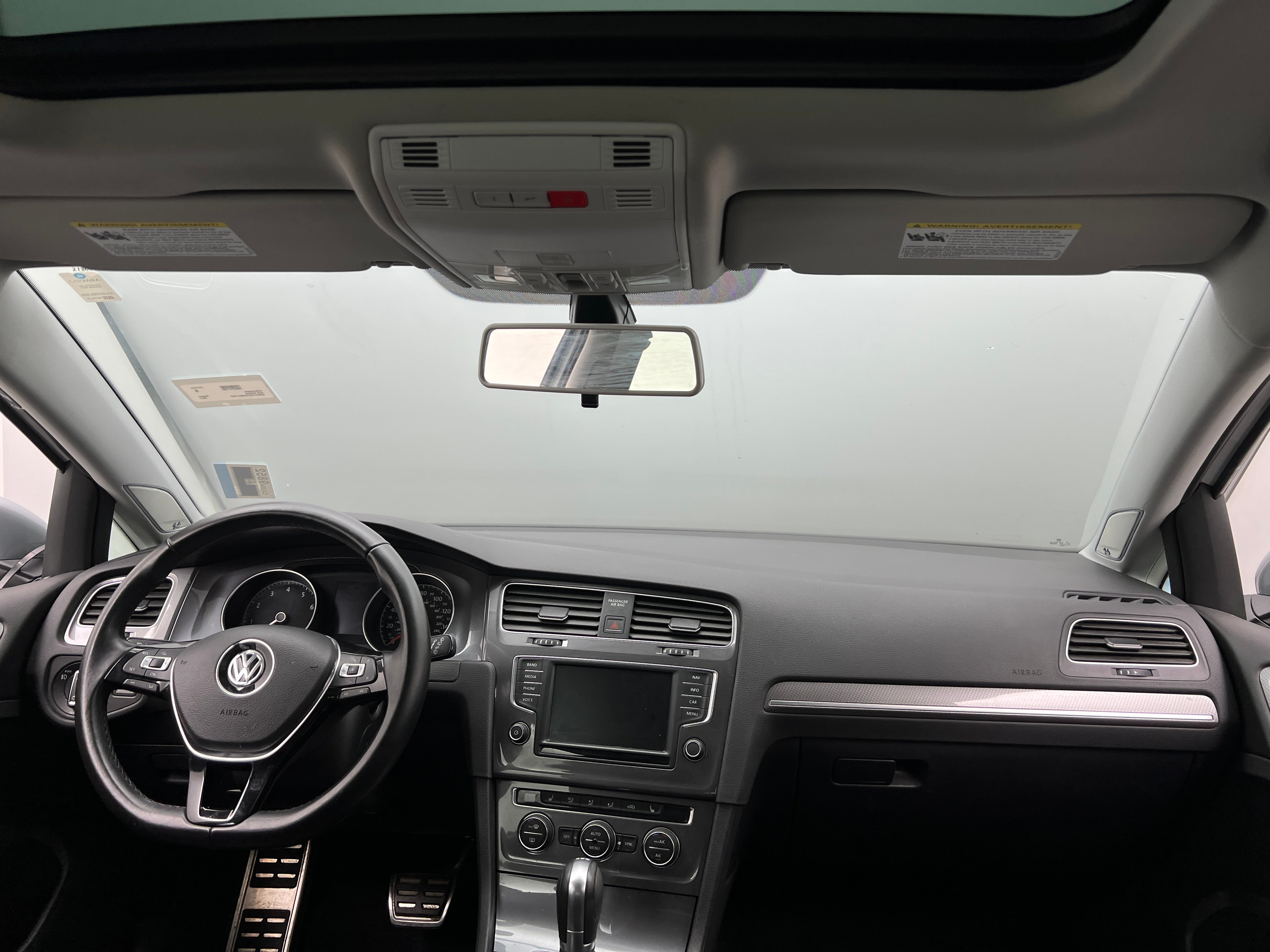 2017 Volkswagen Golf Alltrack SEL 2