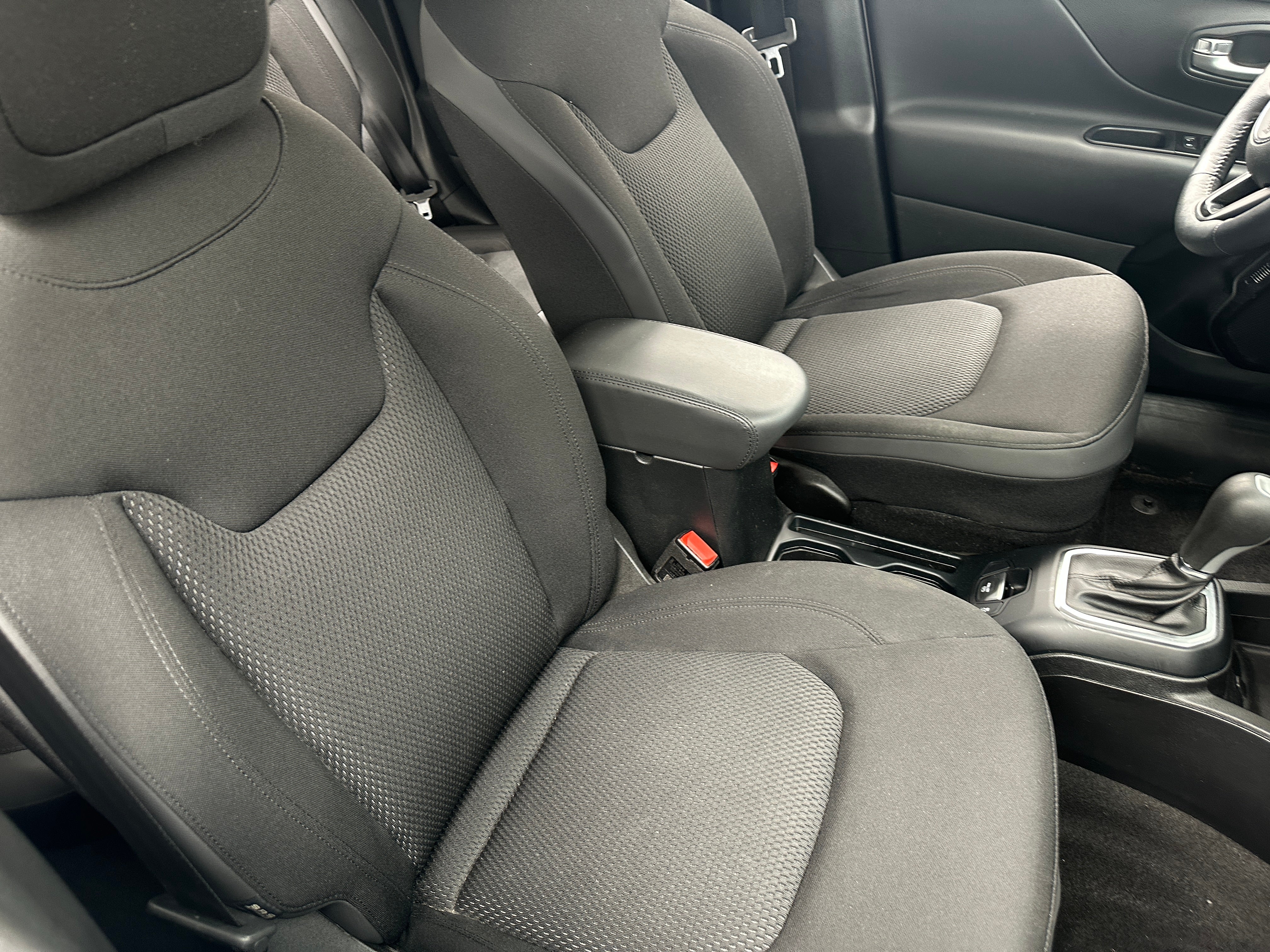 2020 Jeep Renegade Latitude 2