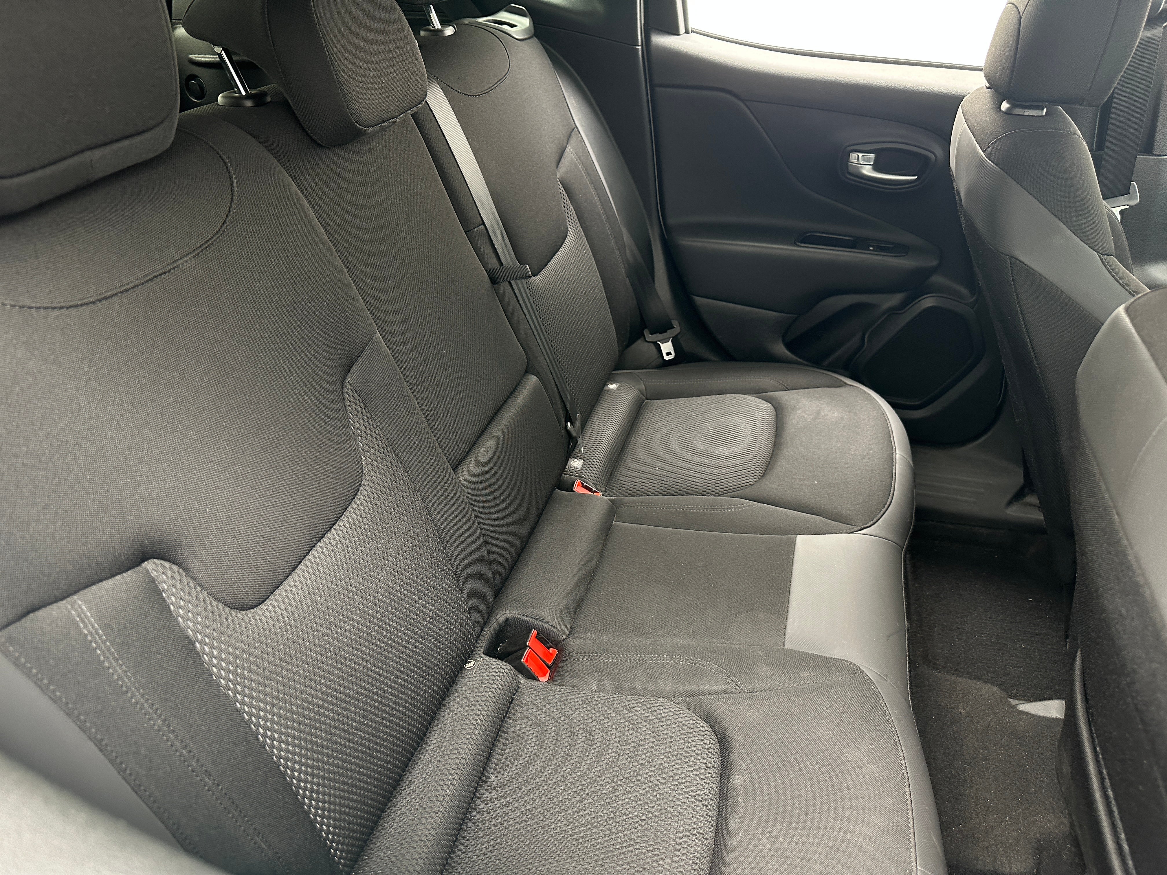 2020 Jeep Renegade Latitude 6