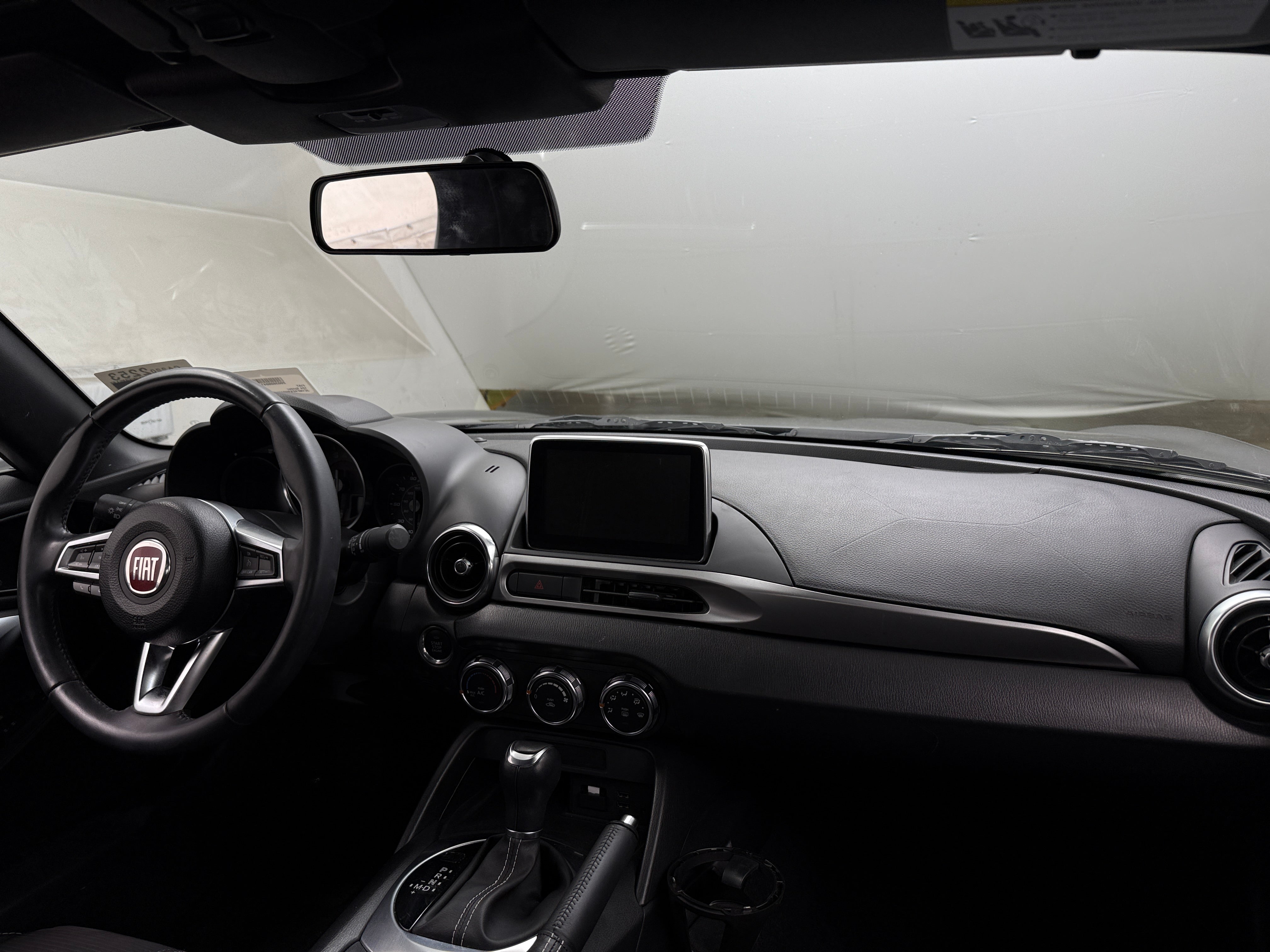 2017 Fiat 124 Spider Classica 3
