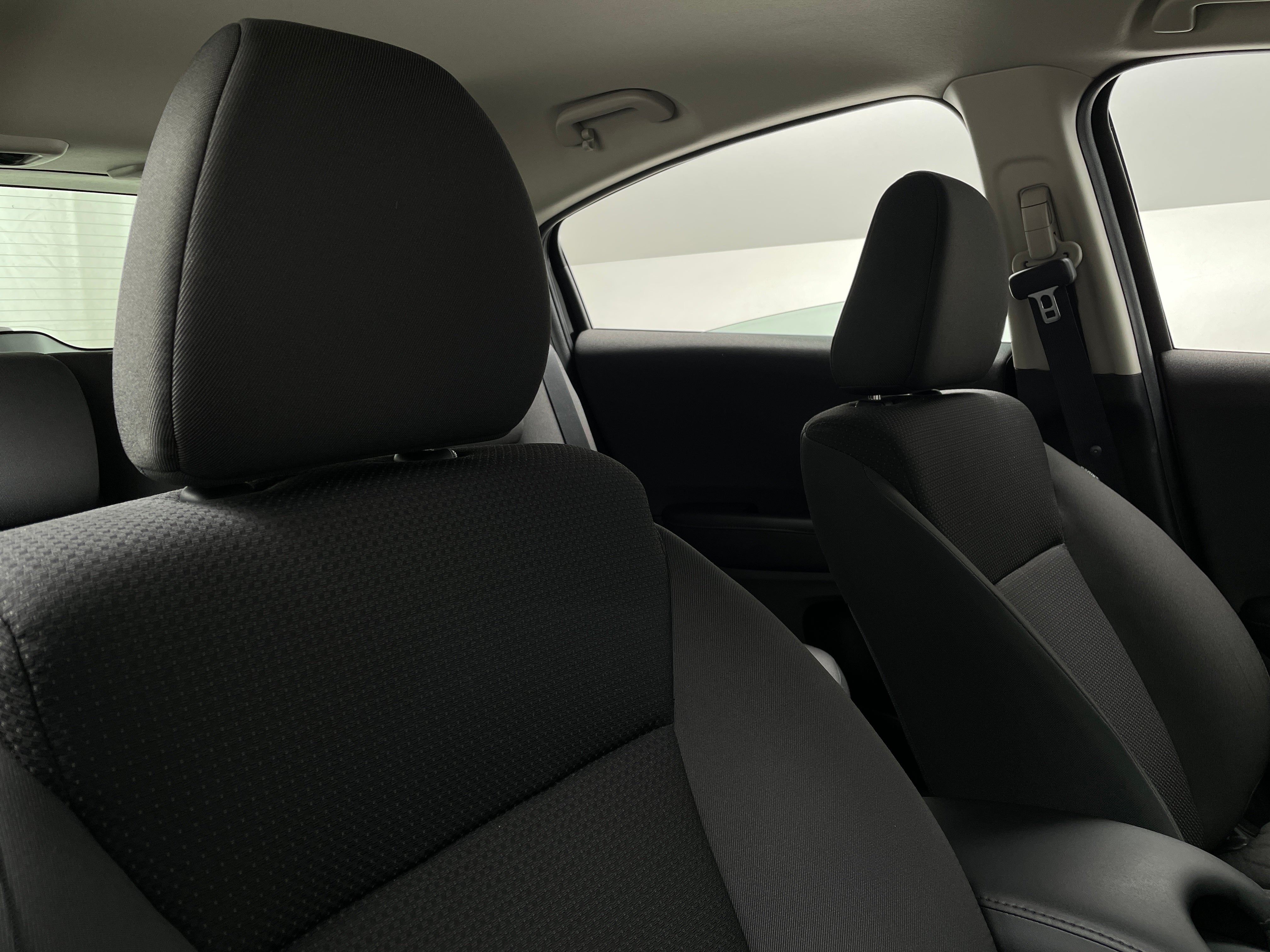 2022 Honda HR-V LX 2