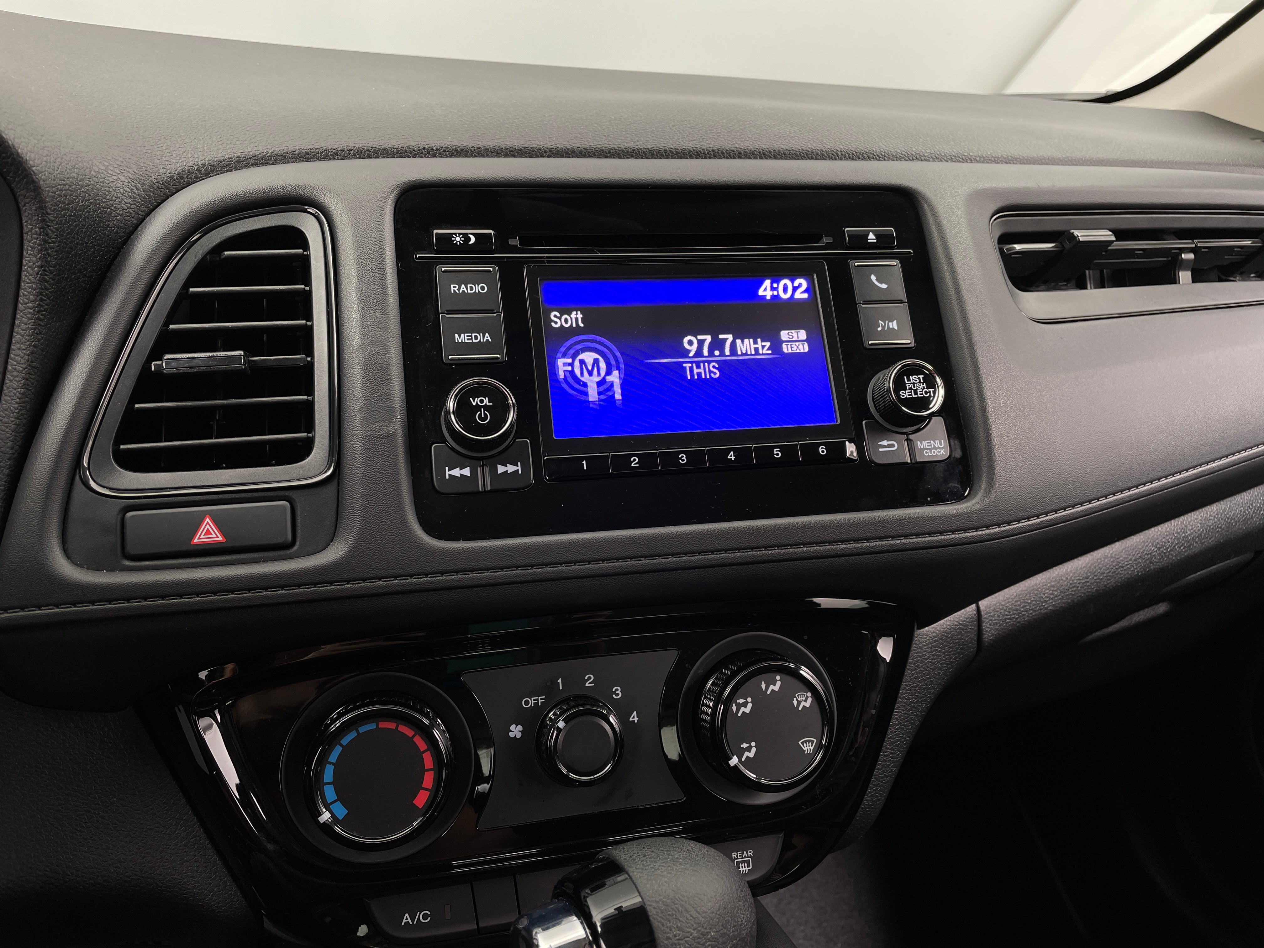 2022 Honda HR-V LX 4