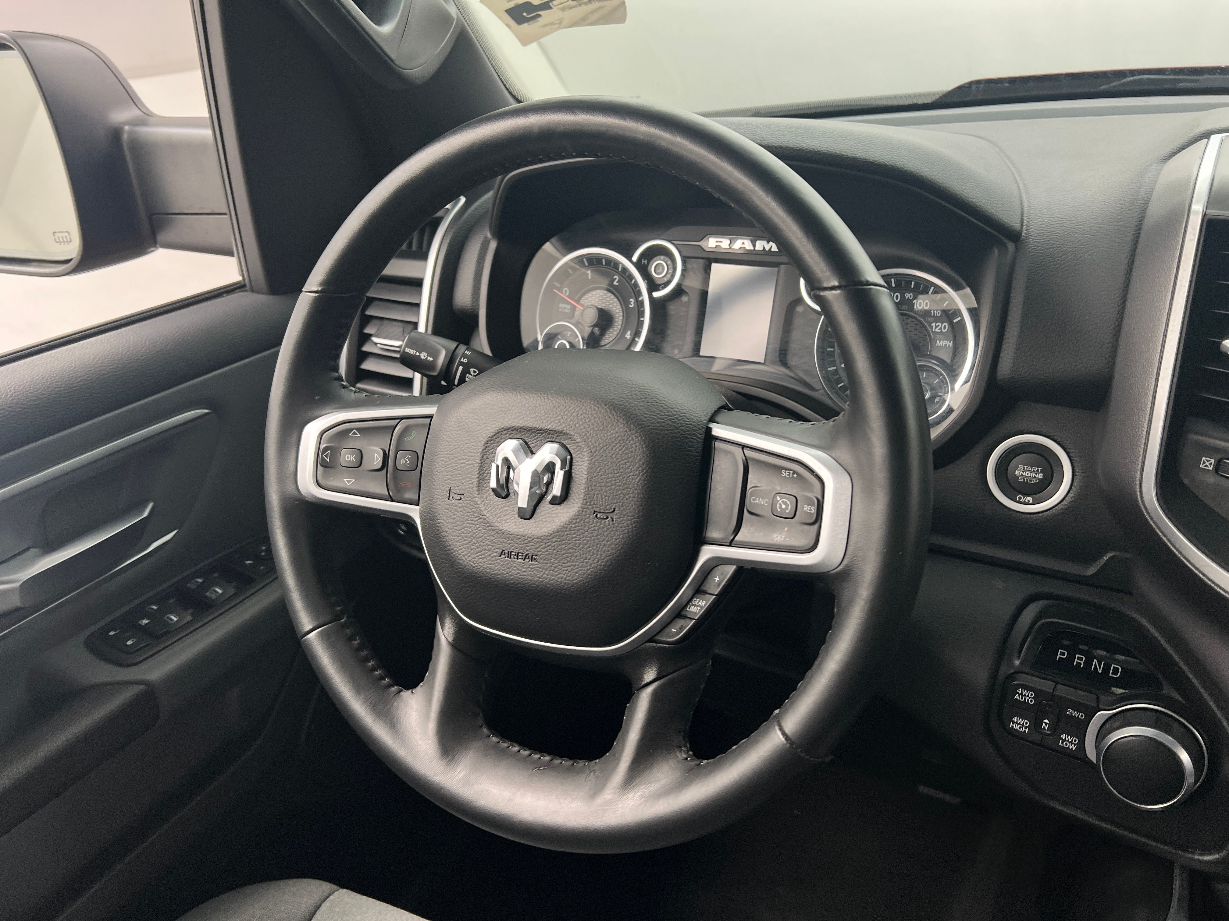 2023 RAM 1500 Big Horn 5
