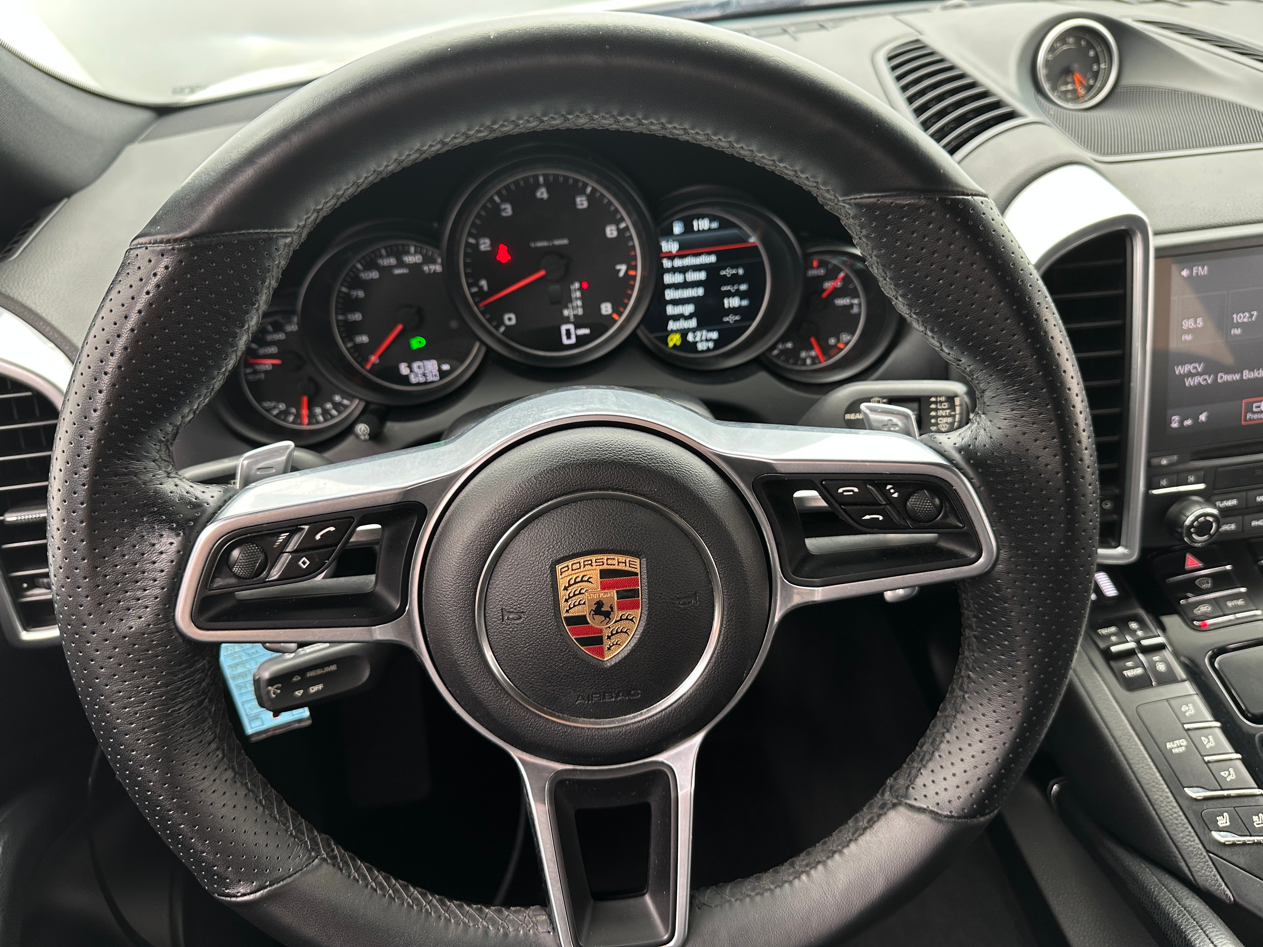2017 Porsche Cayenne Platinum Edition 4