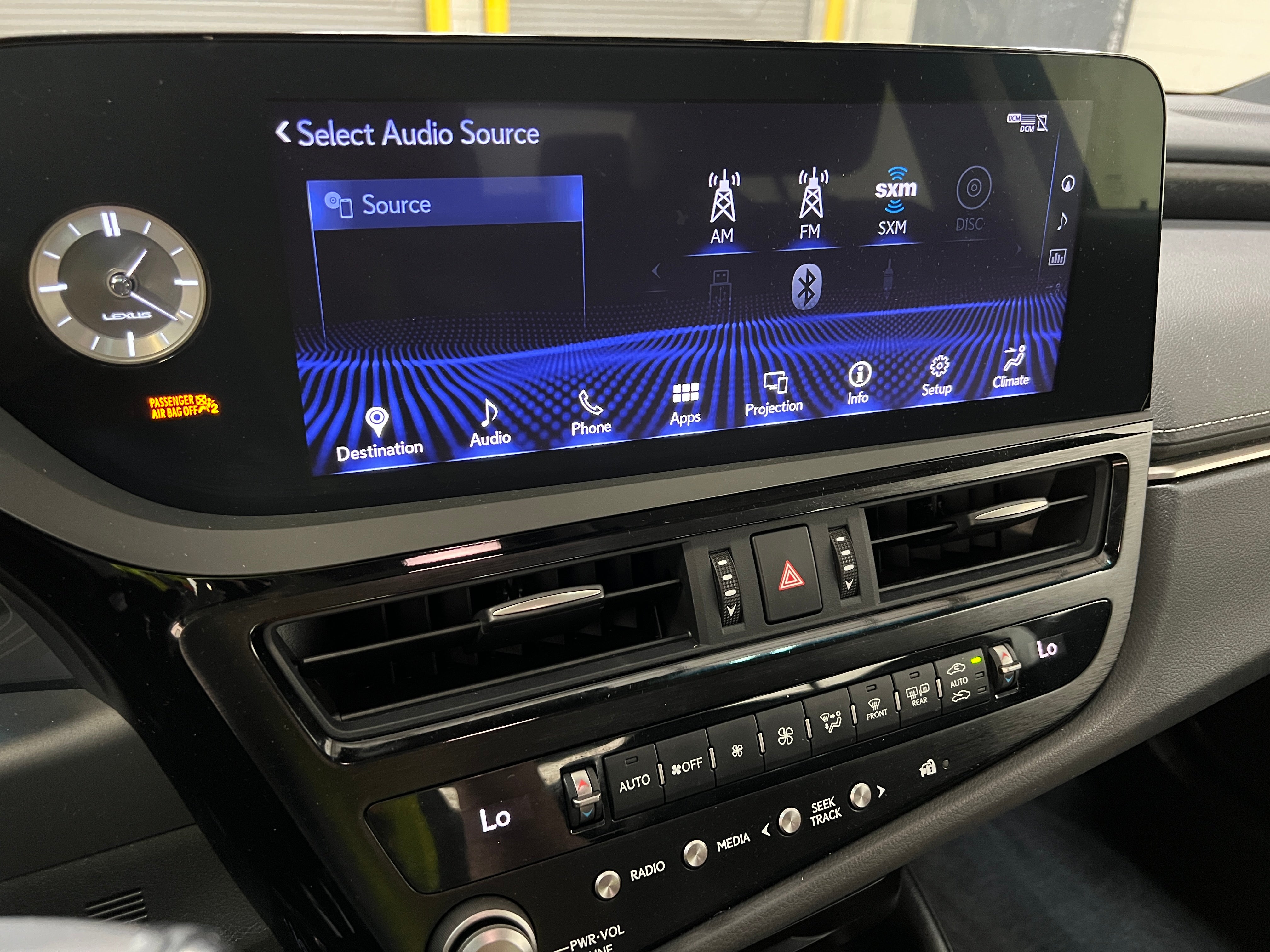 2022 Lexus ES Hybrid 300h 4