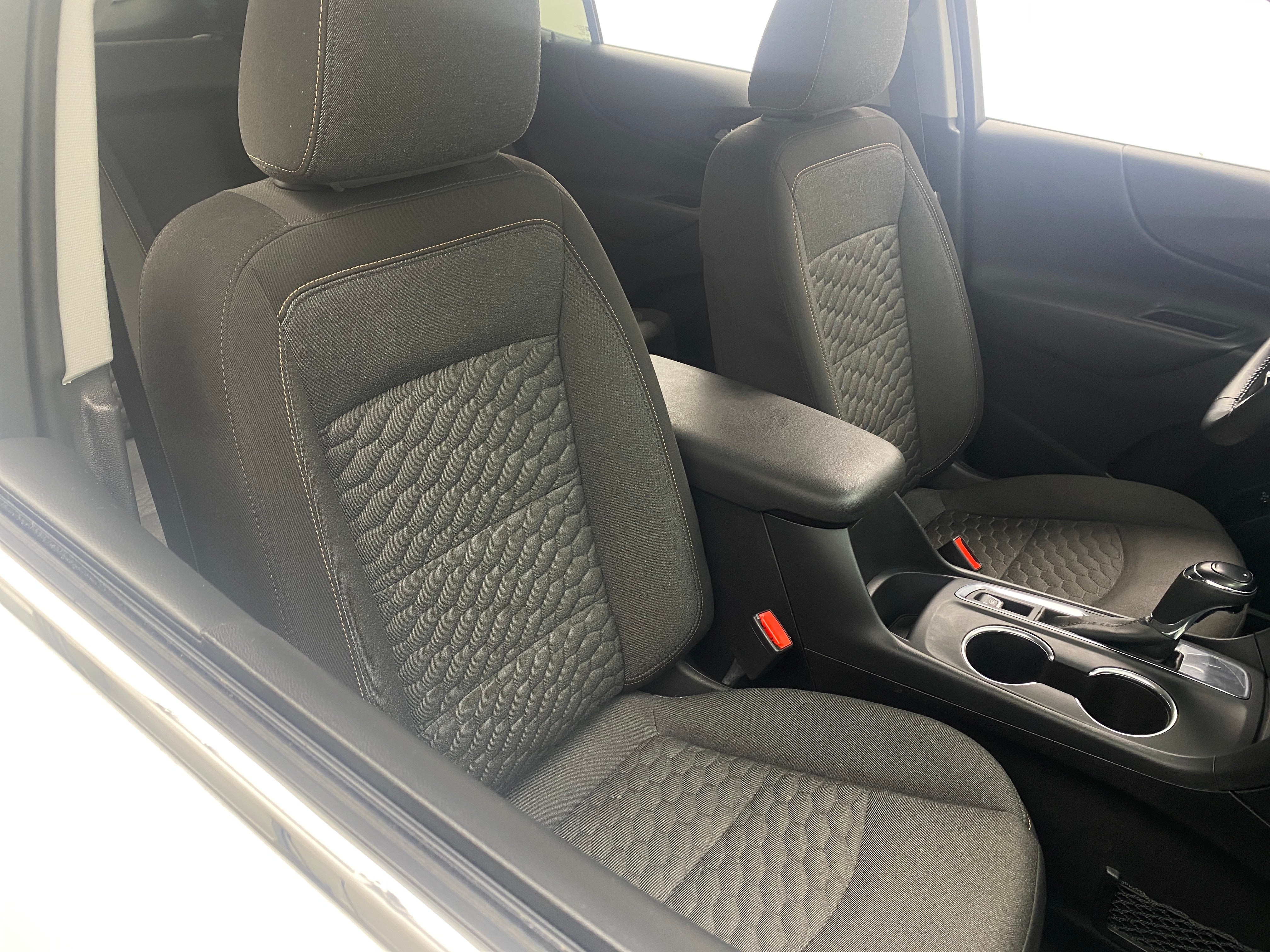 2018 Chevrolet Equinox LT 2